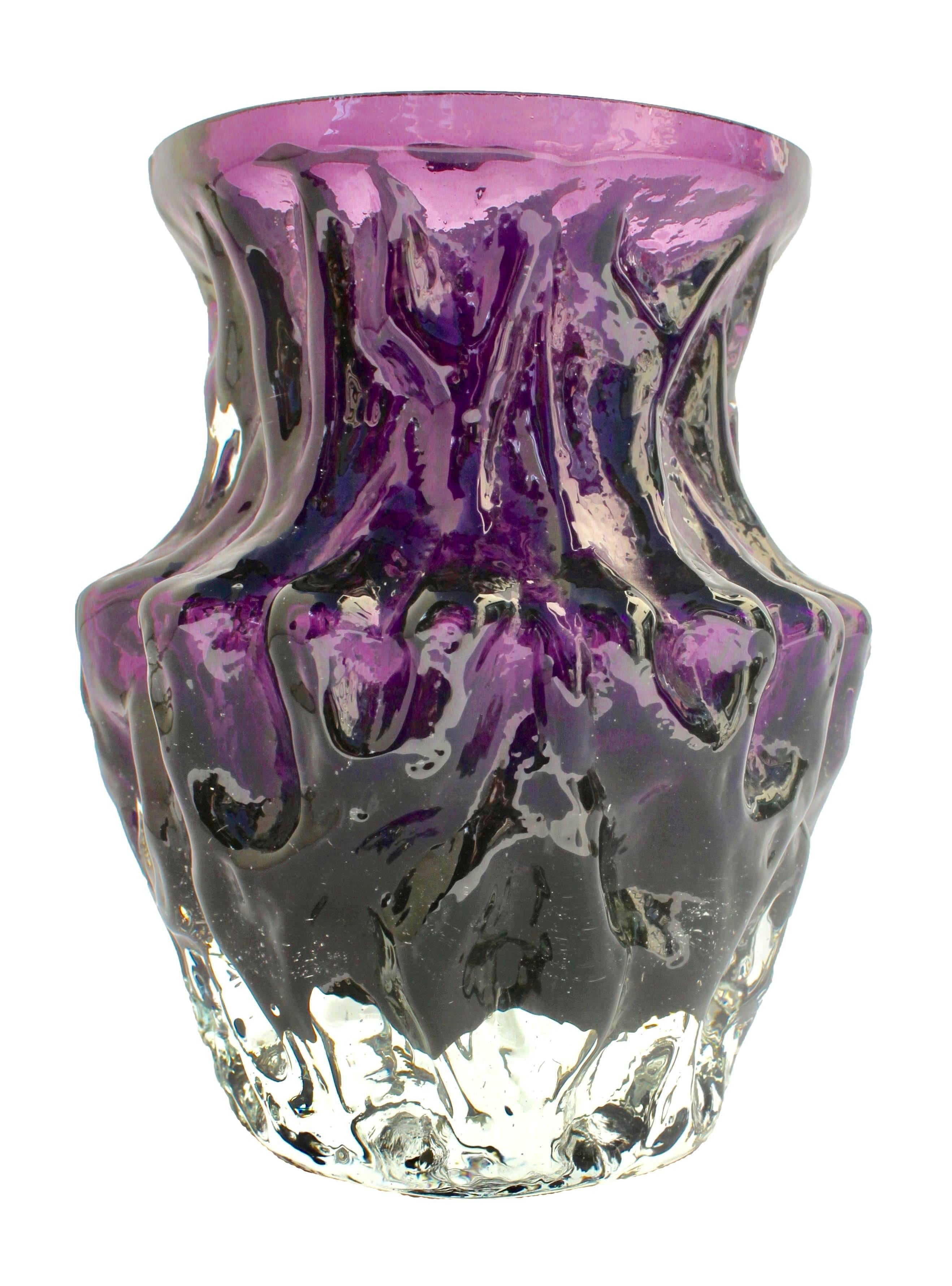 Moulé 2 vases Ingrid-Glass de la gamme « Rock Crystal » en violet profond, Allemagne en vente