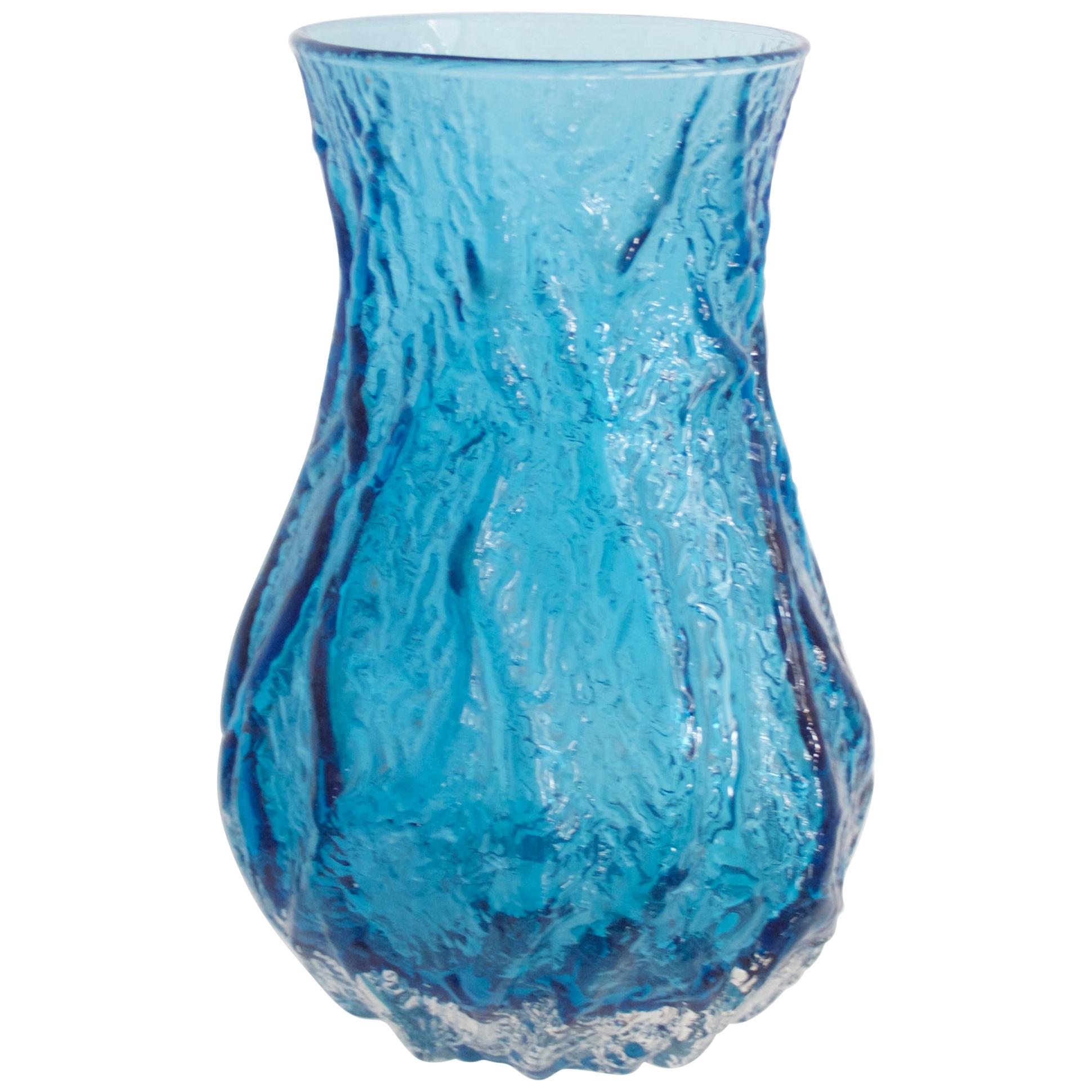 Ingrid Glasshutte vase « Rock Crystal » moderniste/ancien en verre des années 1970 en vente