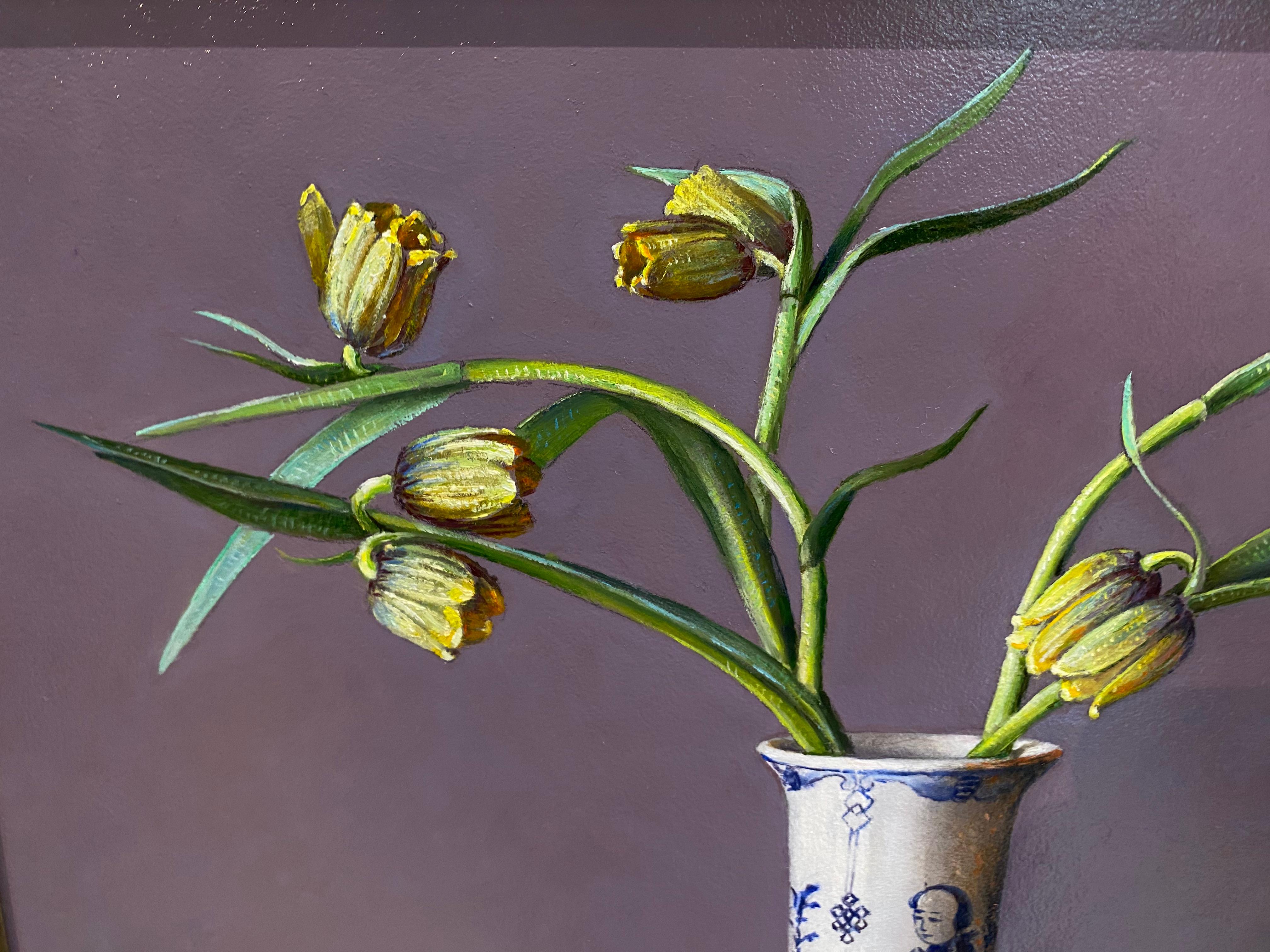 Yellow Cowslip Flowers in Chinese Vase - 21st Century Dutch Still-life Painting For Sale 1