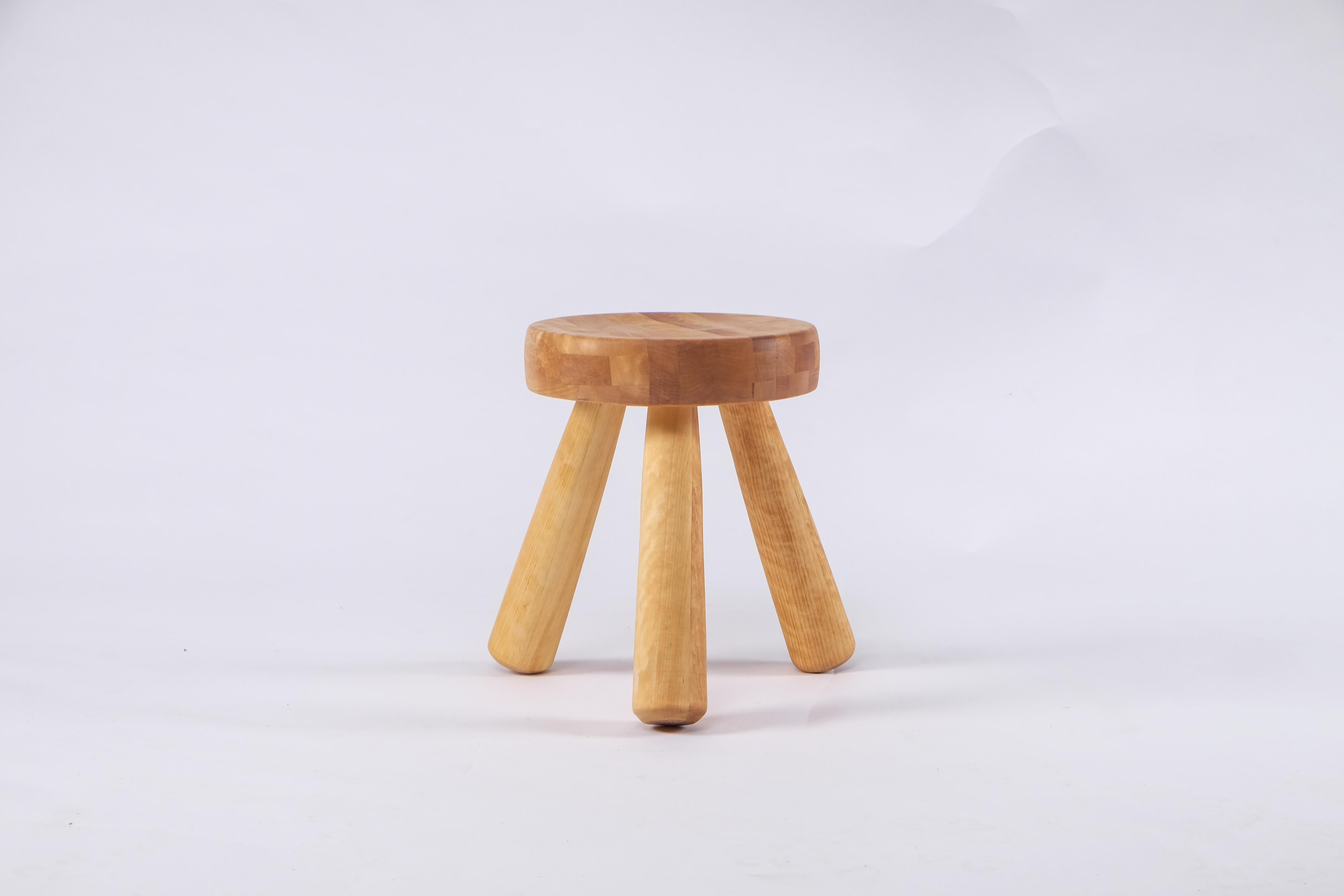 Stool, birch. Produced by Ingvar Hildingsson, Sweden. Signed.
Set of 2 available. Excellent condition.