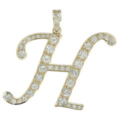 Gold Pendant Necklaces
