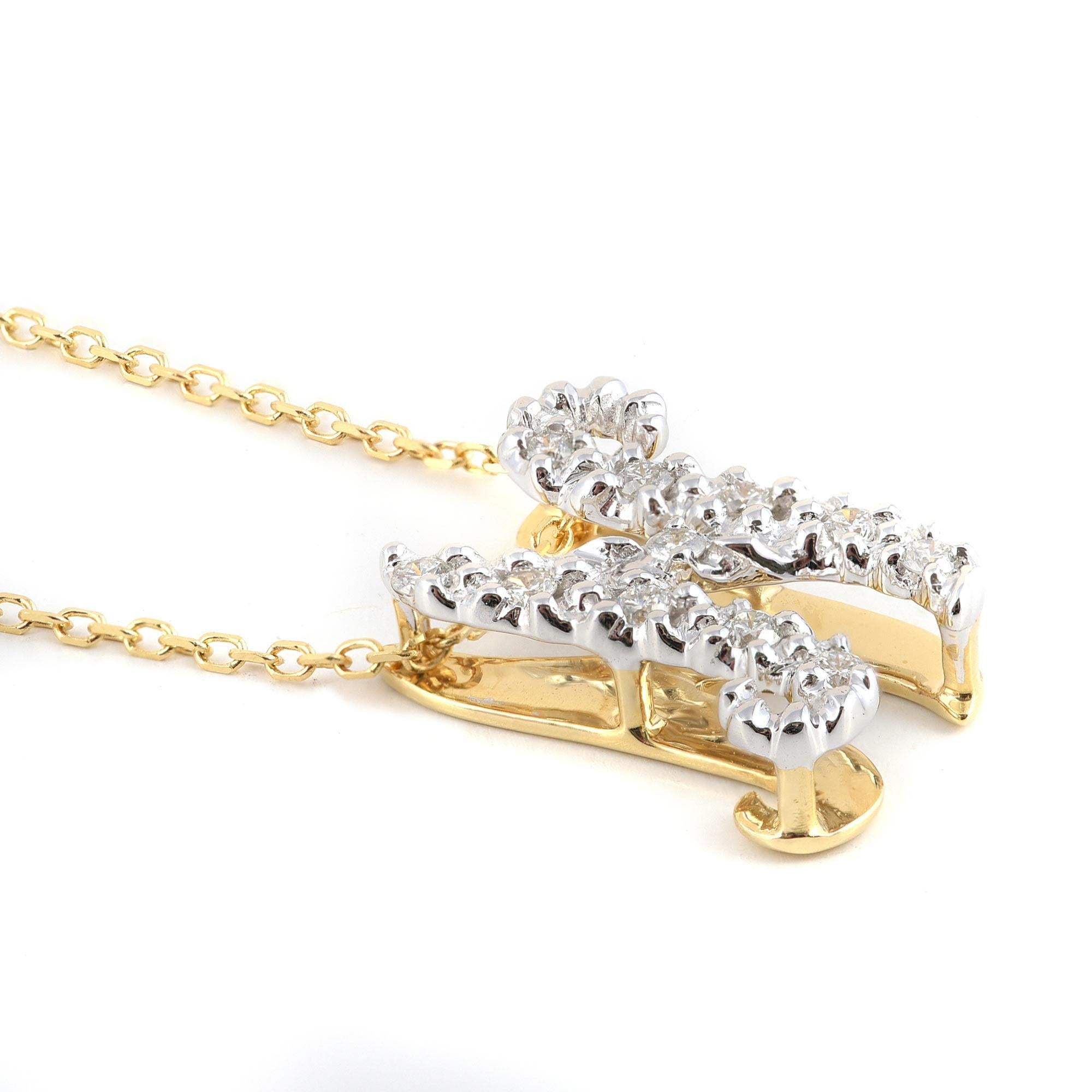Taille brillant Pendentif « N » initial avec pierres de diamant 0,13 carat en or blanc et jaune 14 carats en vente