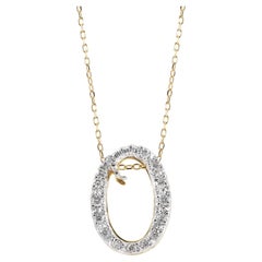 Colgante Inicial "O" con Piedras de Diamante 0,13 quilates en Oro Blanco y Amarillo de 14 quilates