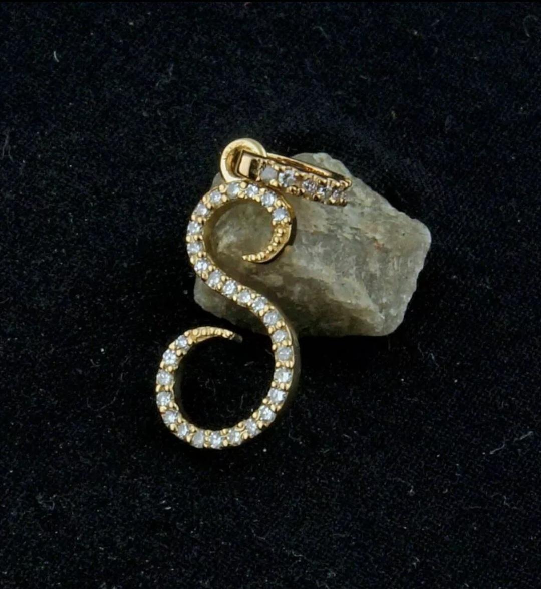 Initial-Anhänger 14k Massivgold Diamant Alphabet Personalisierter Initial-Schmuck. (Art déco) im Angebot