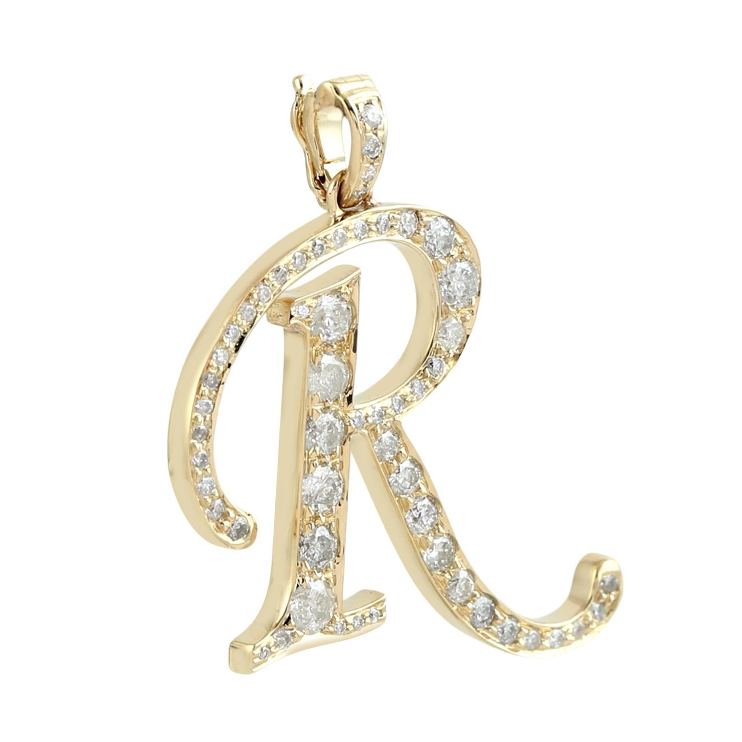 Taille mixte Pendentif Alphabet initiale en or jaune 14 carats avec diamants en vente