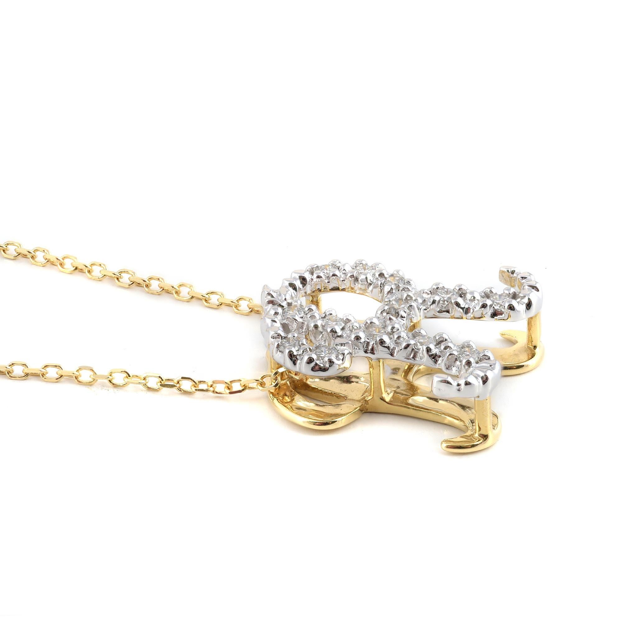 Taille brillant Pendentif « R » initial avec pierres de diamant 0,13 carat en or blanc et jaune 14 carats en vente