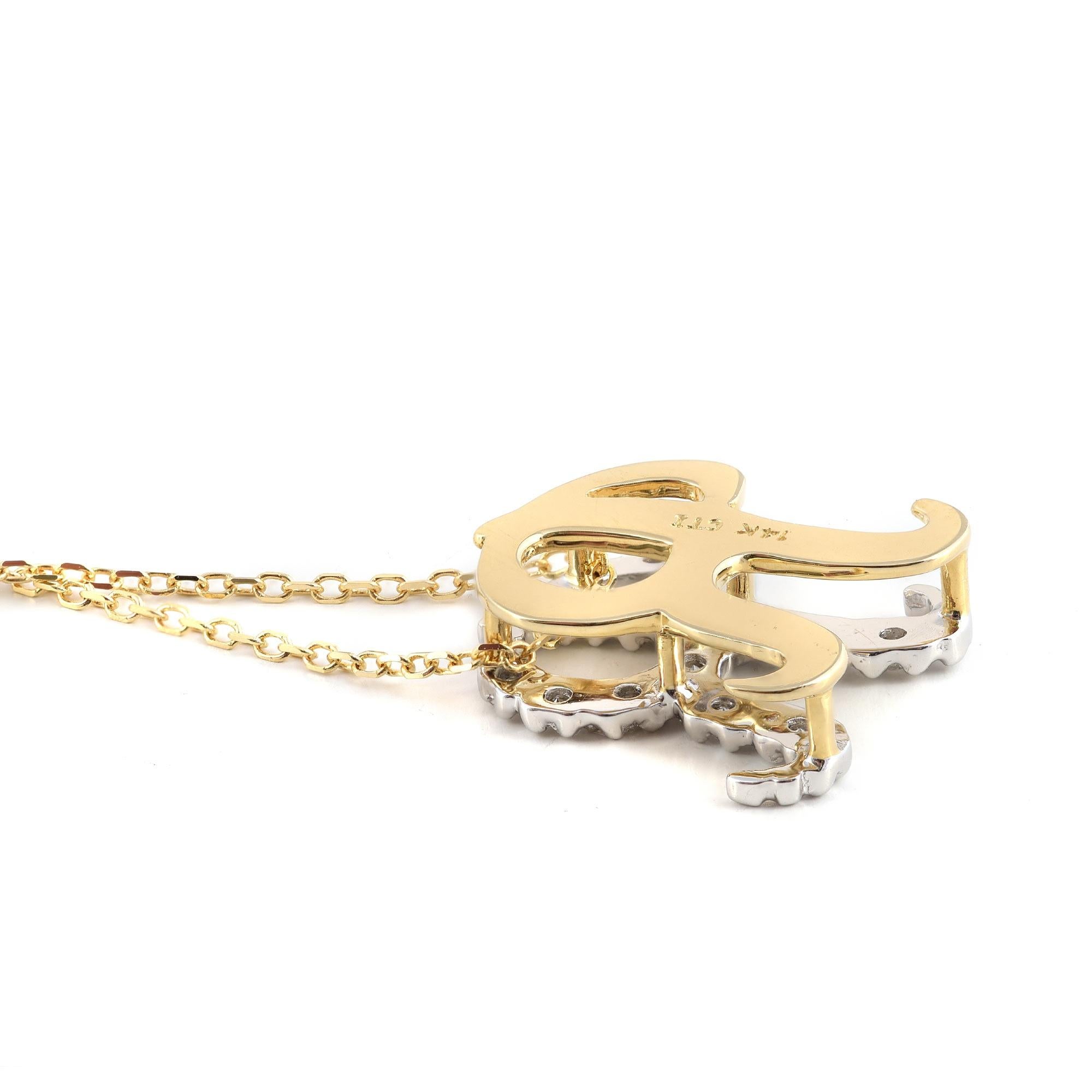 Pendentif « R » initial avec pierres de diamant 0,13 carat en or blanc et jaune 14 carats Neuf - En vente à Los Angeles, CA