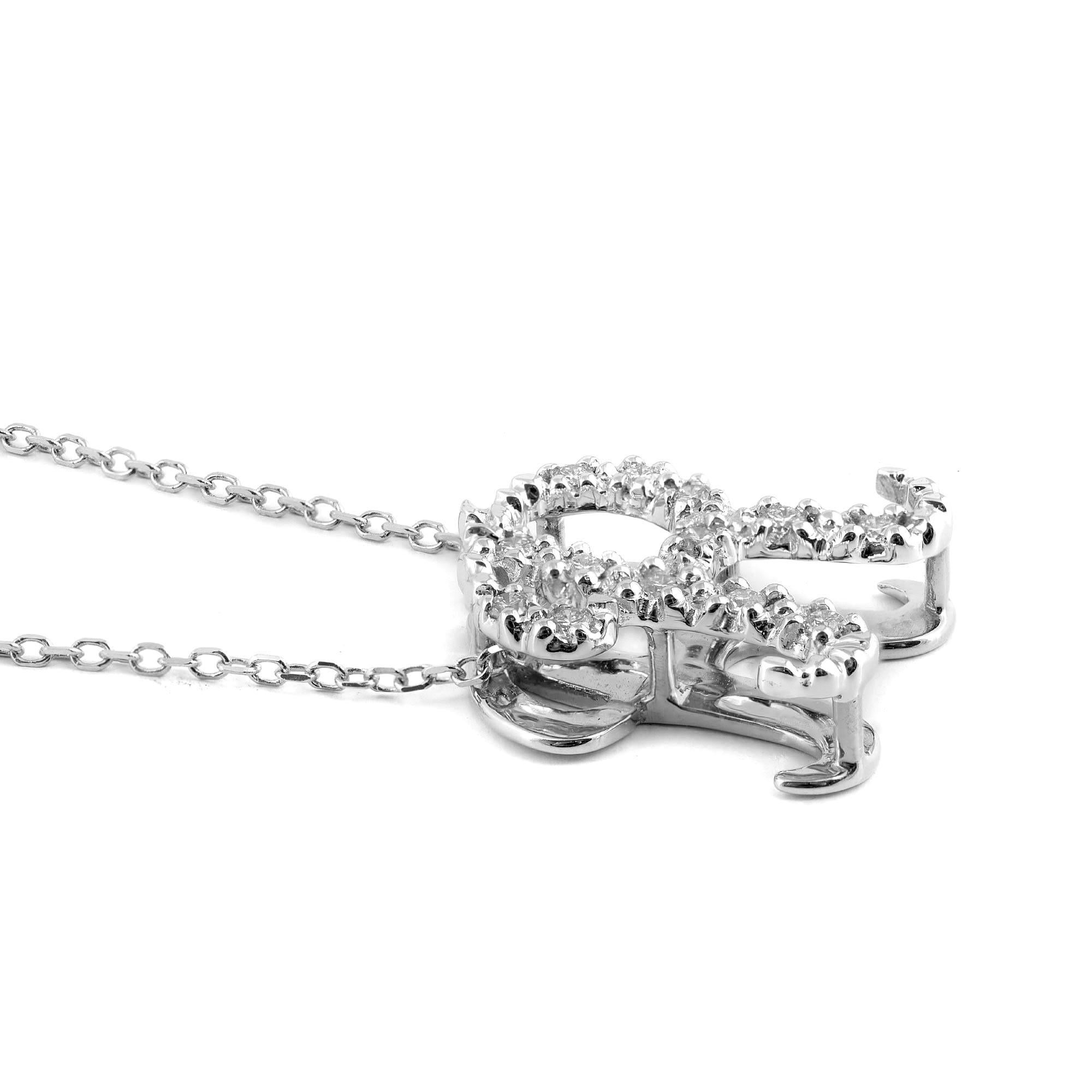 Taille brillant Pendentif « R » initial avec pierres de diamant 0,13 carat en or blanc 14 carats, chaîne de 18 pouces en vente