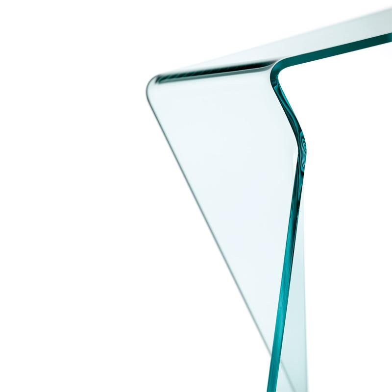 Italian Initial Side Table in Curved Clear Glass For Sale