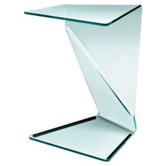 Initial Beistelltisch aus gebogenem Klarglas