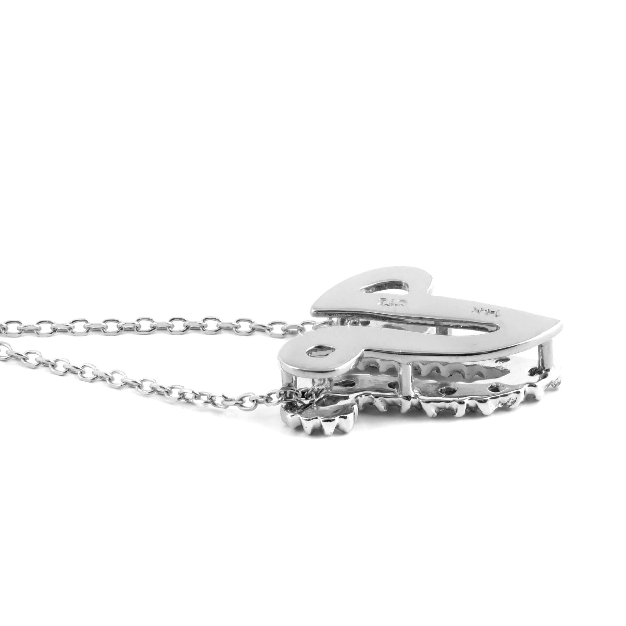 Pendentif « V » initial avec pierres de diamant 0,13 carat en or blanc 14 carats, chaîne de 18 pouces Neuf - En vente à Los Angeles, CA