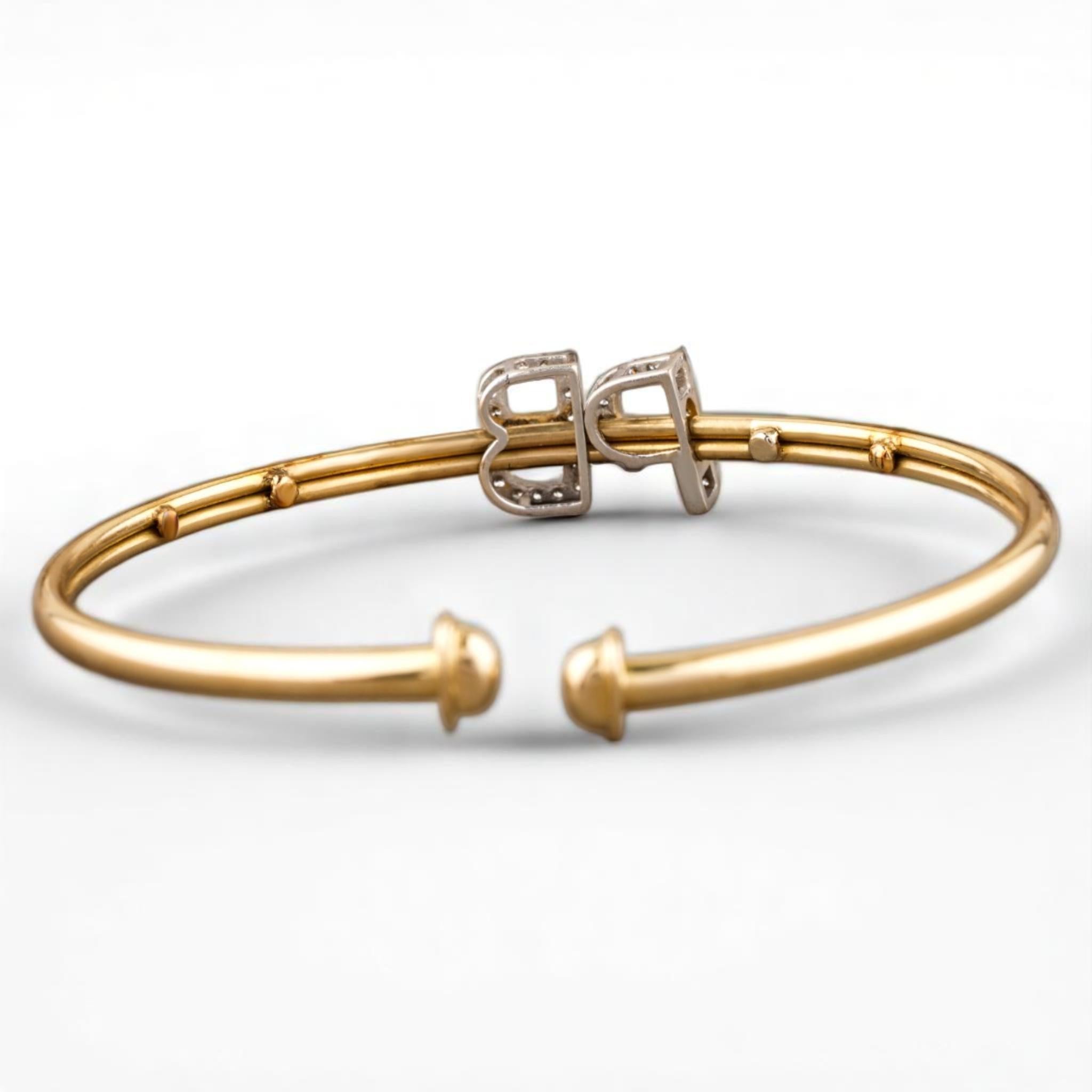 Bracelet manchette ouvert Initials Diamond en or massif 14K (certifié) Neuf - En vente à New Delhi, DL