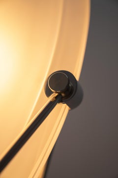 Lampada da tavolo 'Injection' di Cometabolism Studio