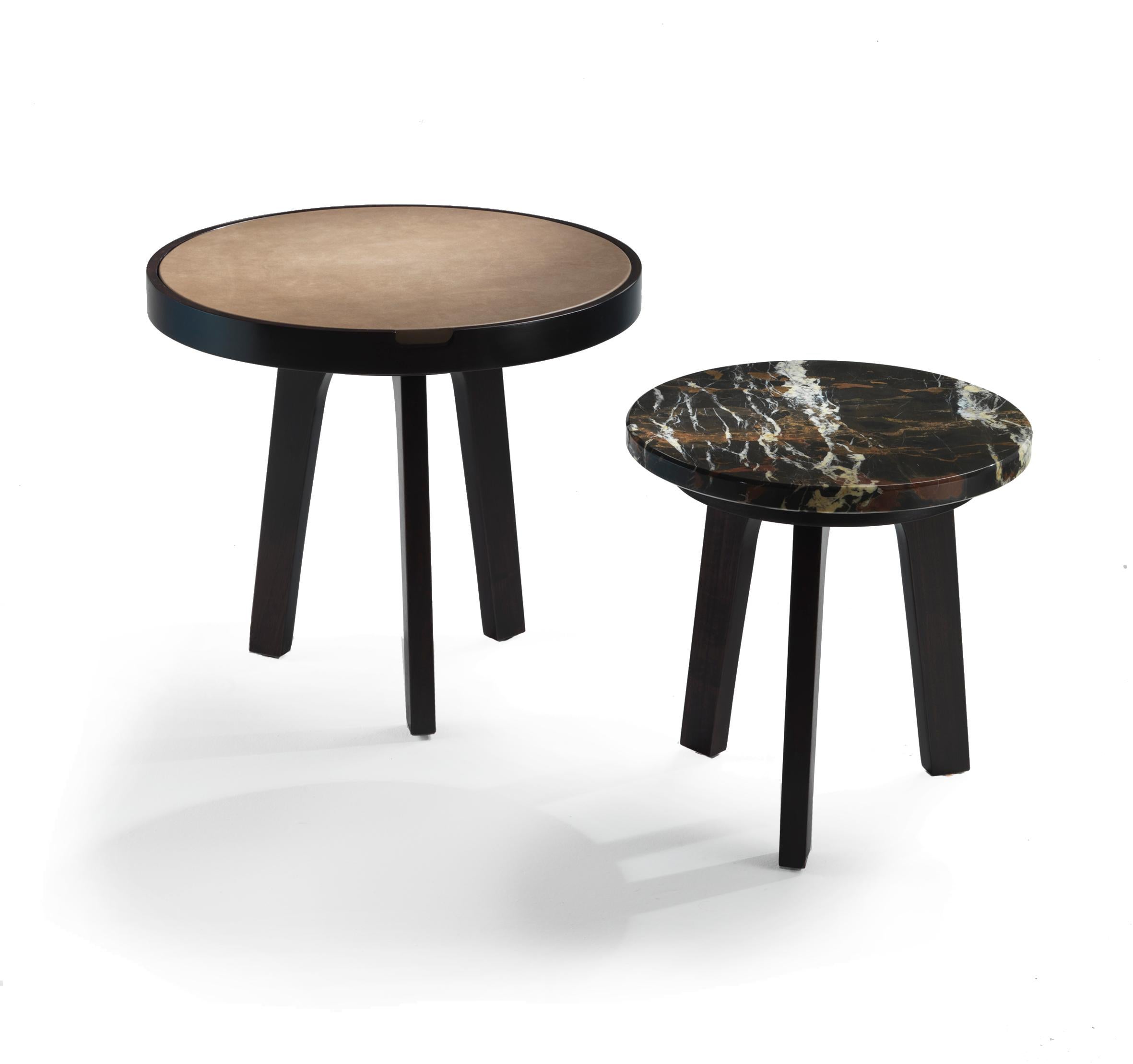 Ink, designed by Archer Humphryes Architects is a cocktail table with a polished yet decorative style, ideal for any living room environment and capable of standing alongside various seats: from the most classic to the most extravagant.

It is