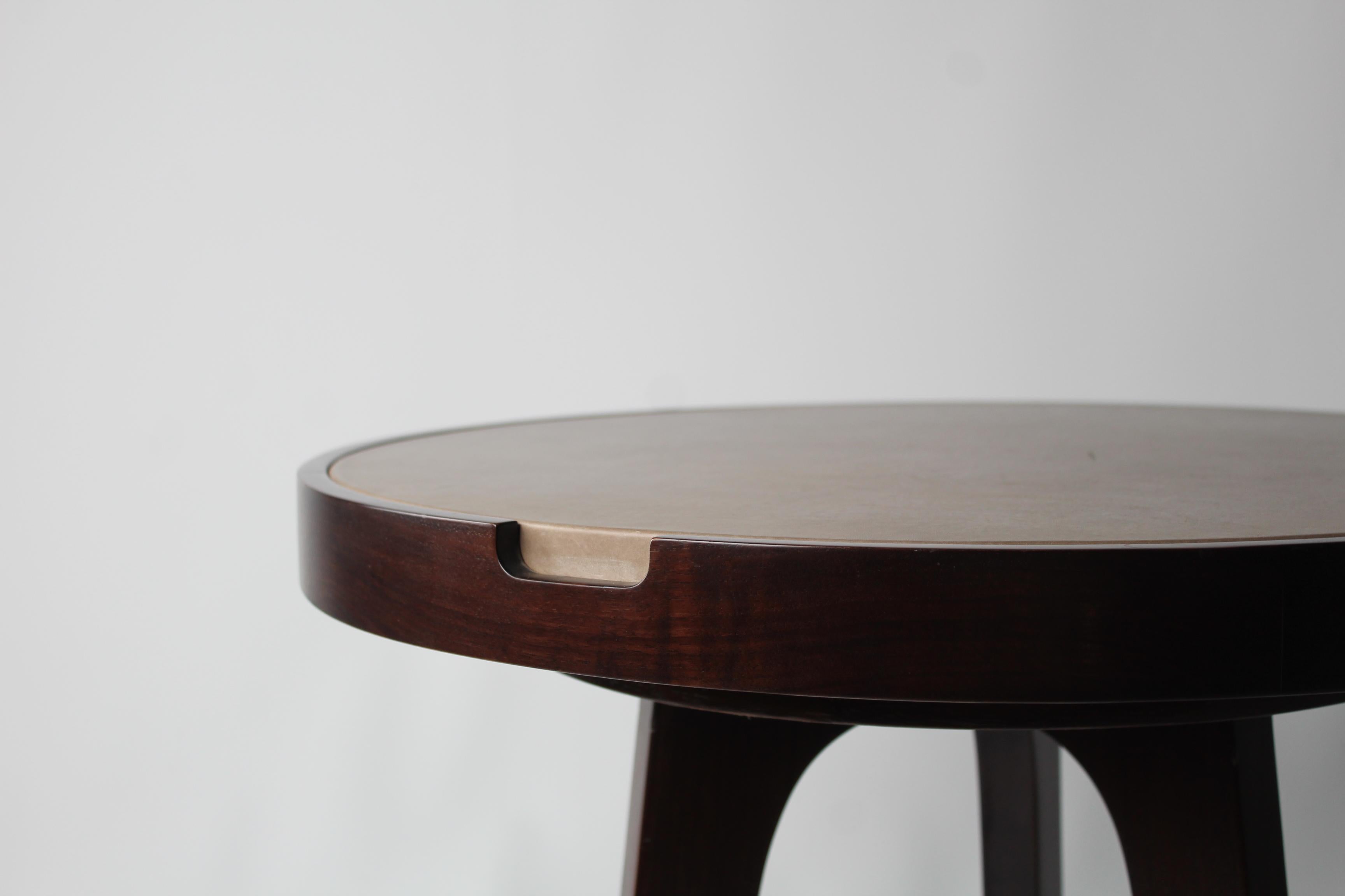 Ink Brown Cocktail Table in Mahogany and Leather Top For Sale 4
