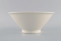 Inkeri Leivo '1944-2010' for Arabia, Harlequin Bowl in Cream-Colored Porcelain