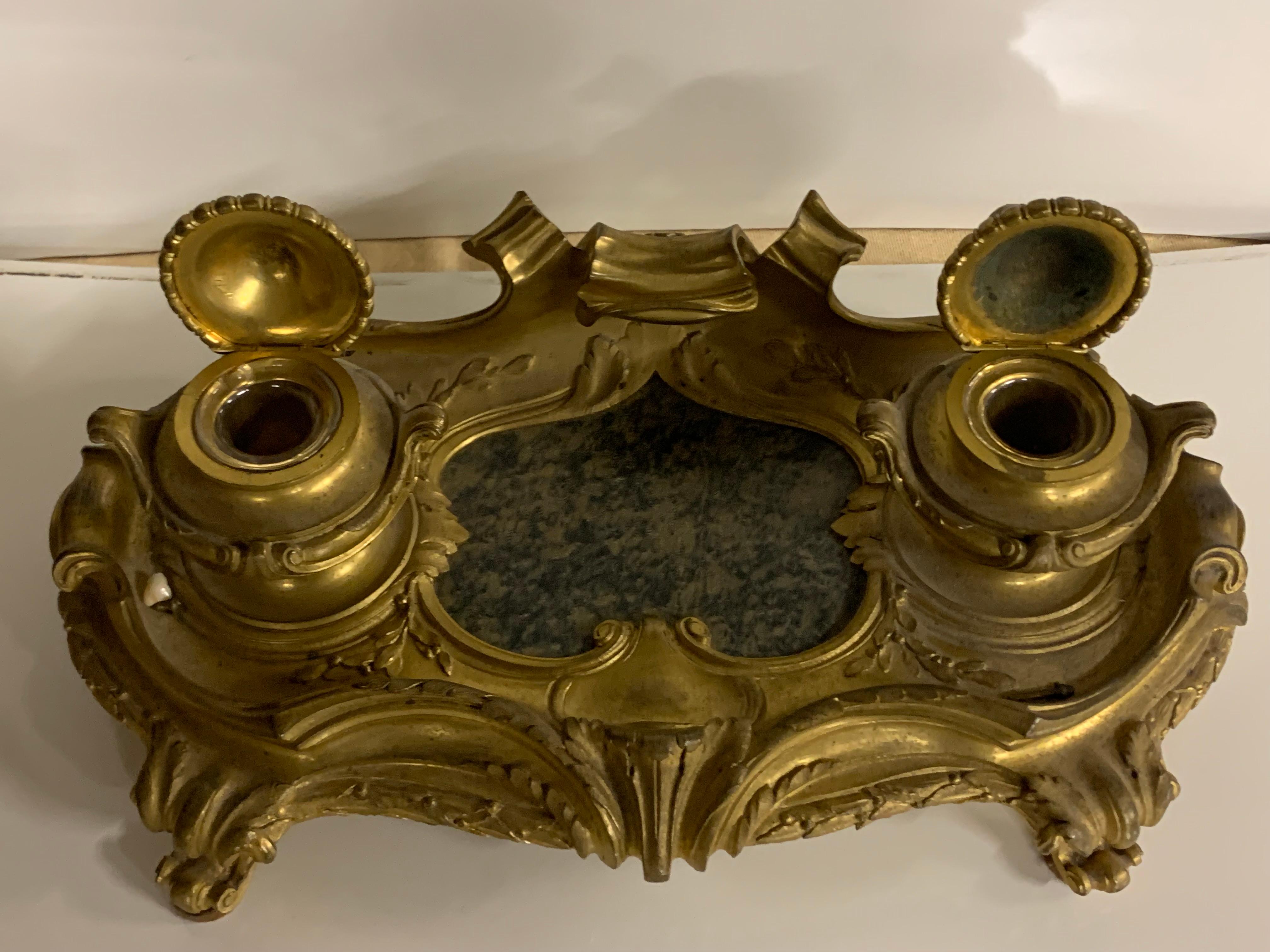 Inkwell in bronze louis XV style In Good Condition For Sale In Los Angeles, CA