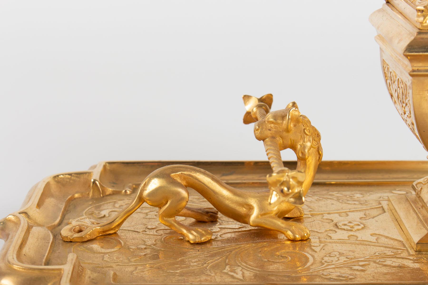 Inkwell in Gilt Bronze, Decor in the Chimera, 19th Century, Napoleon III Period In Good Condition In Saint-Ouen, FR