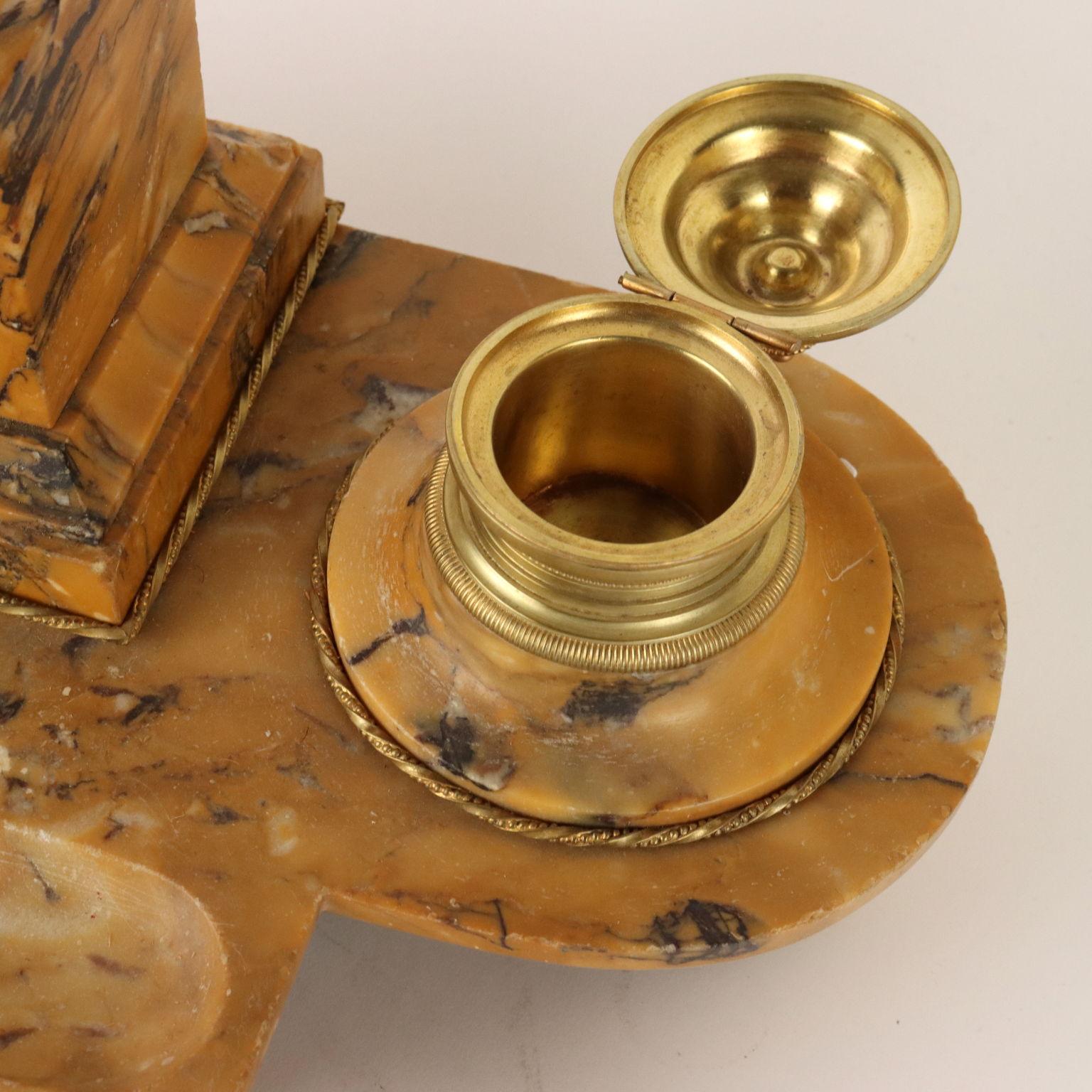 19th Century Inkwell in Yellow Siena Marble and Gilded Bronze, Italy, Late 1800s For Sale