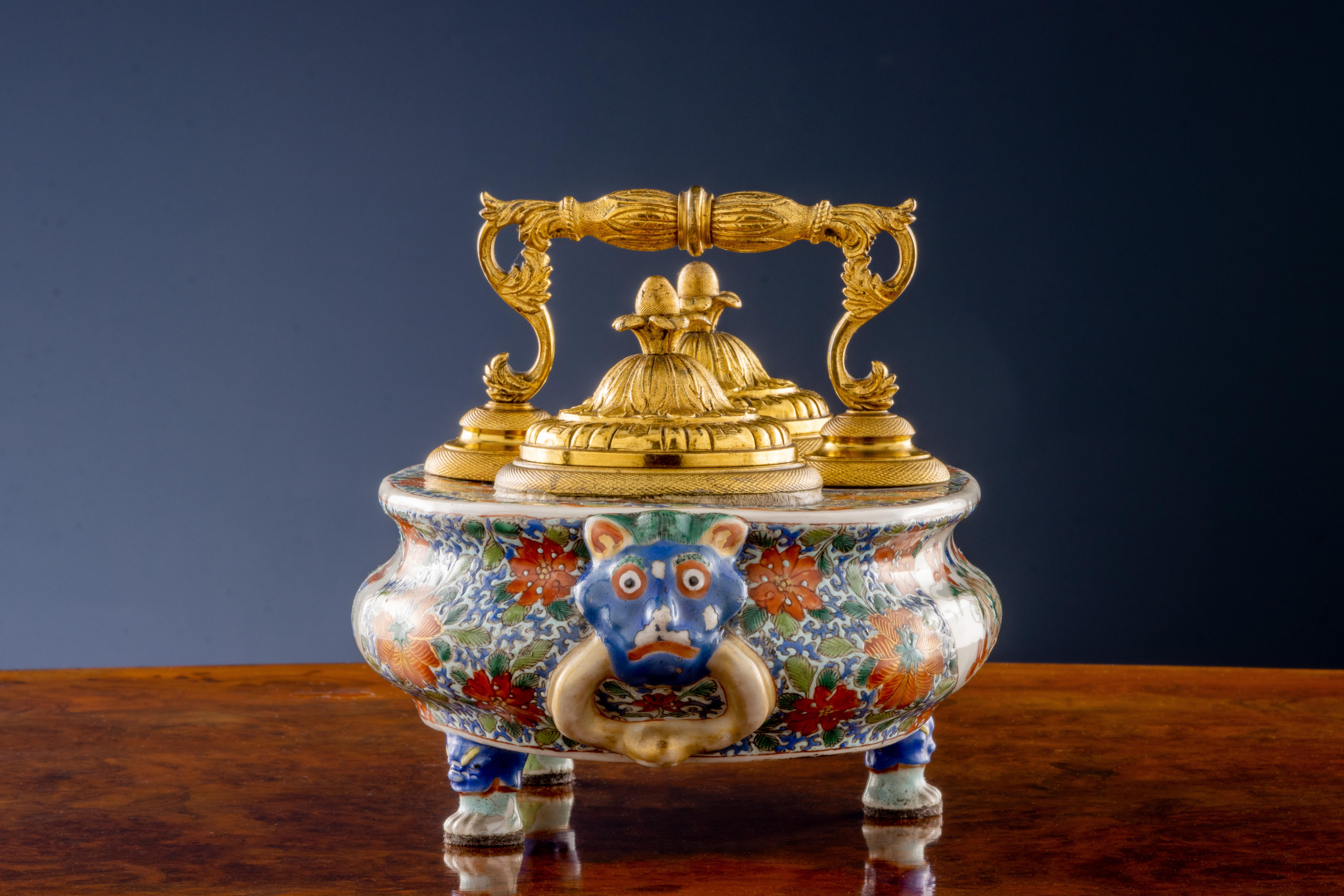 English Inkwell Regency Gilded Bronze Porcelain England \\\'800 For Sale