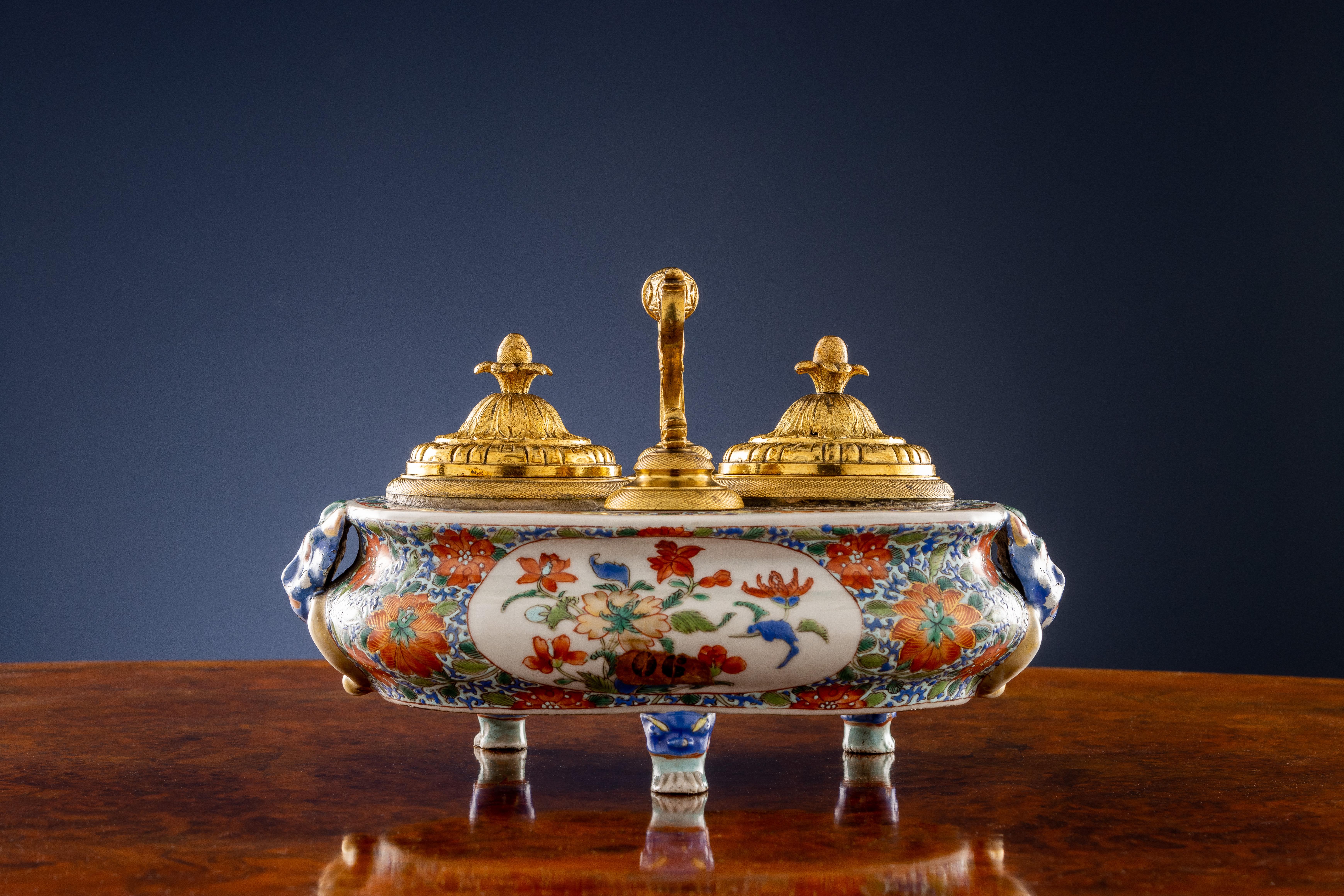 Inkwell Regency Gilded Bronze Porcelain England \\\'800 For Sale 1