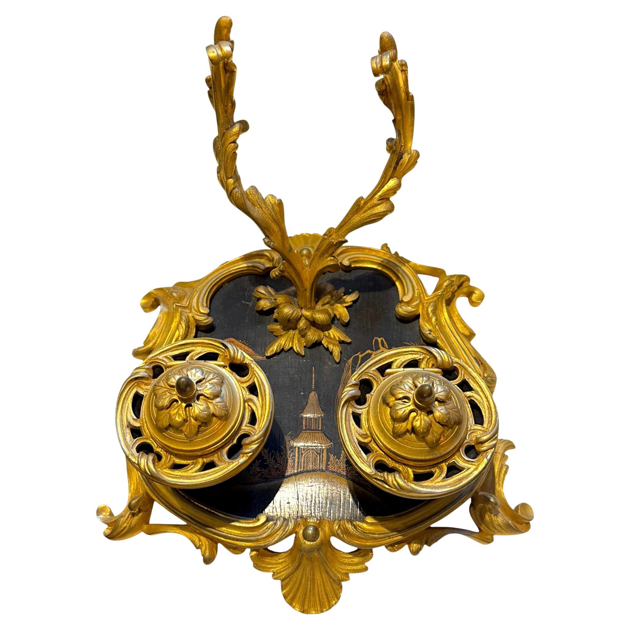 Inkwell signed by François Linke, Gilt Bronze and Lacquer, 19th Century in vendita