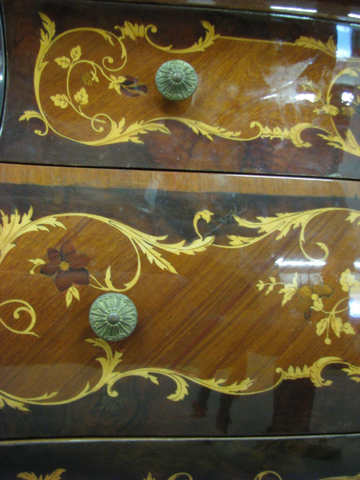Inlaid Chest of Drawers in Rococo Style, 20th Century For Sale 5