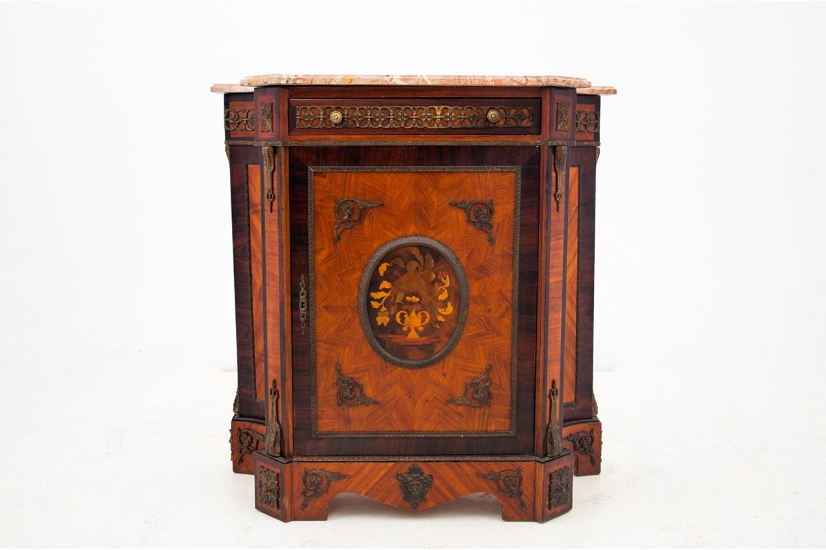 Inlaid chest of drawers, Italy, mid-19th century. For Sale 8