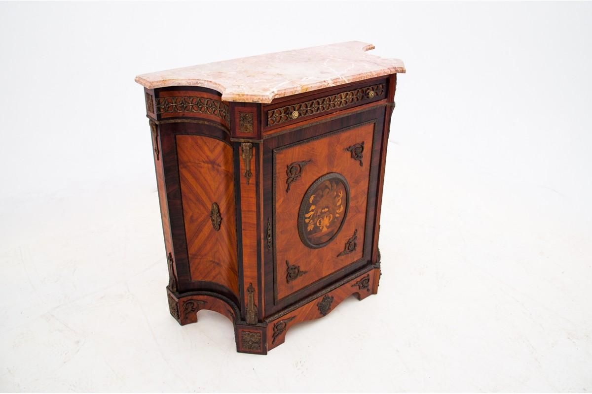 Napoleone III Cassettiera intarsiata, Italia, metà del XIX secolo. in vendita