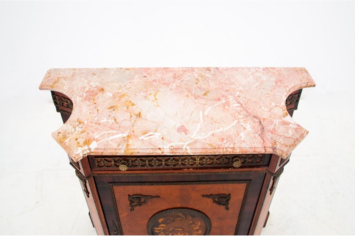 Marble Inlaid chest of drawers, Italy, mid-19th century. For Sale