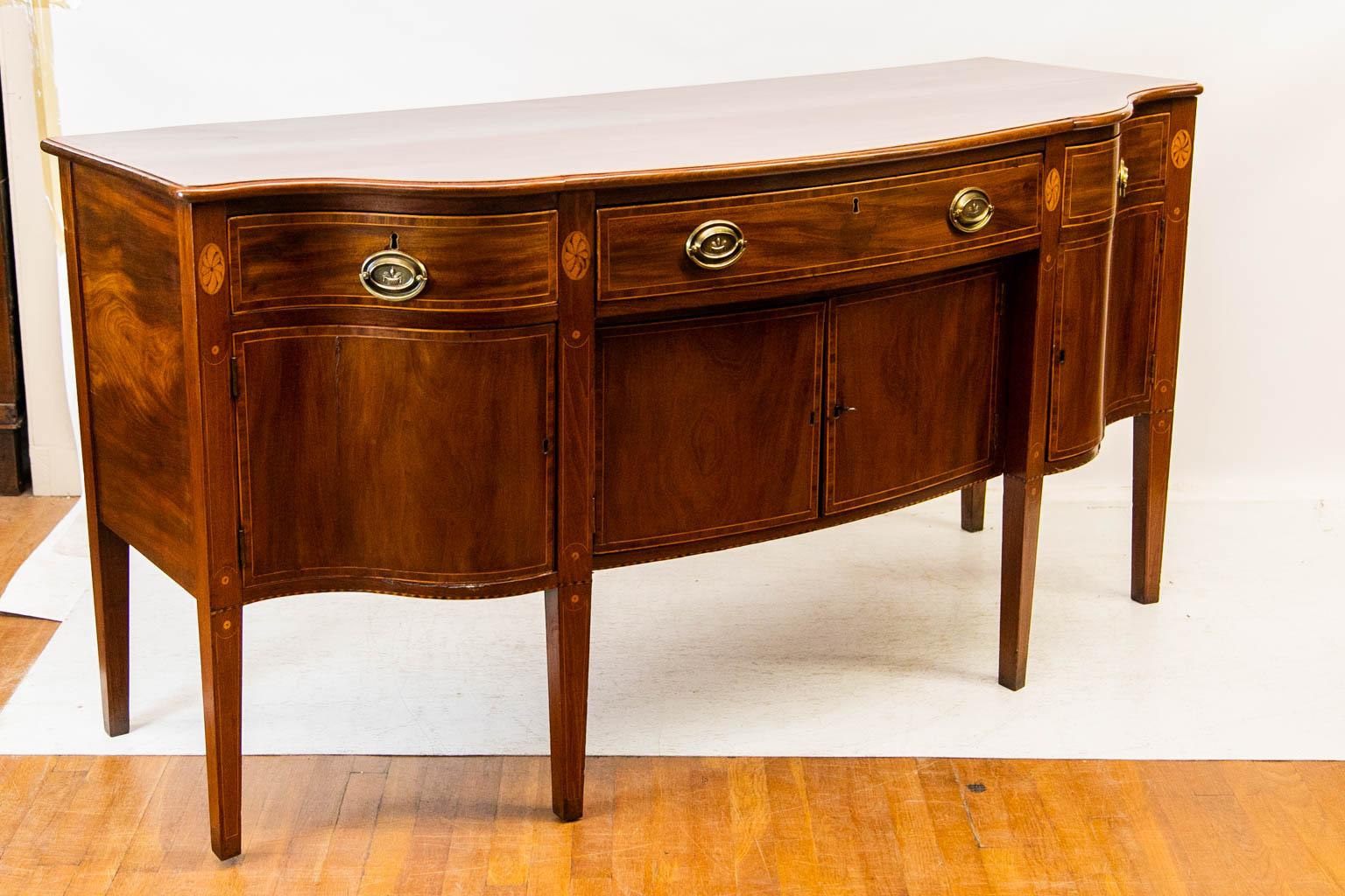 Inlaid English Mahogany Hepplewhite Sideboard 9