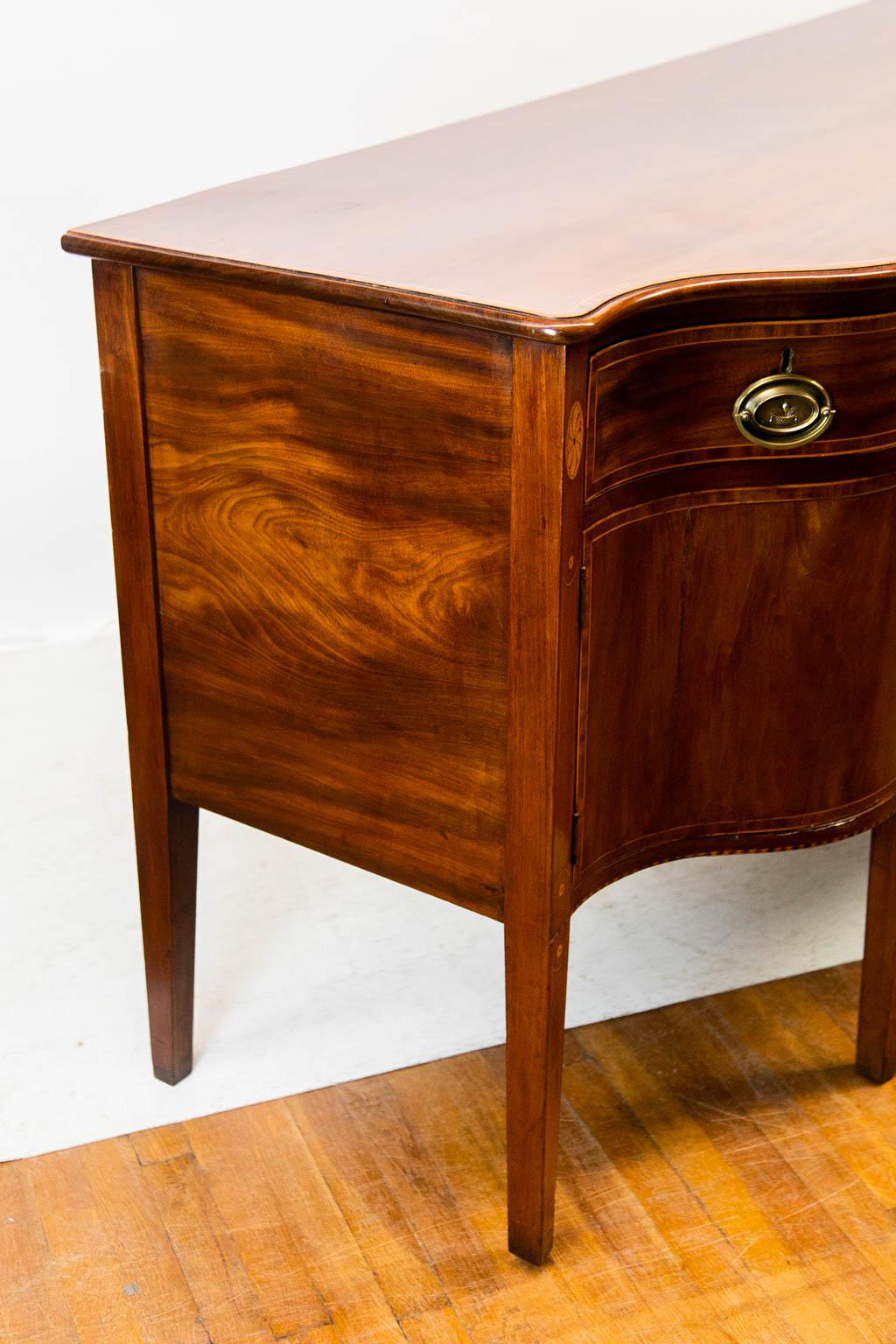 Inlaid English Mahogany Hepplewhite Sideboard 10