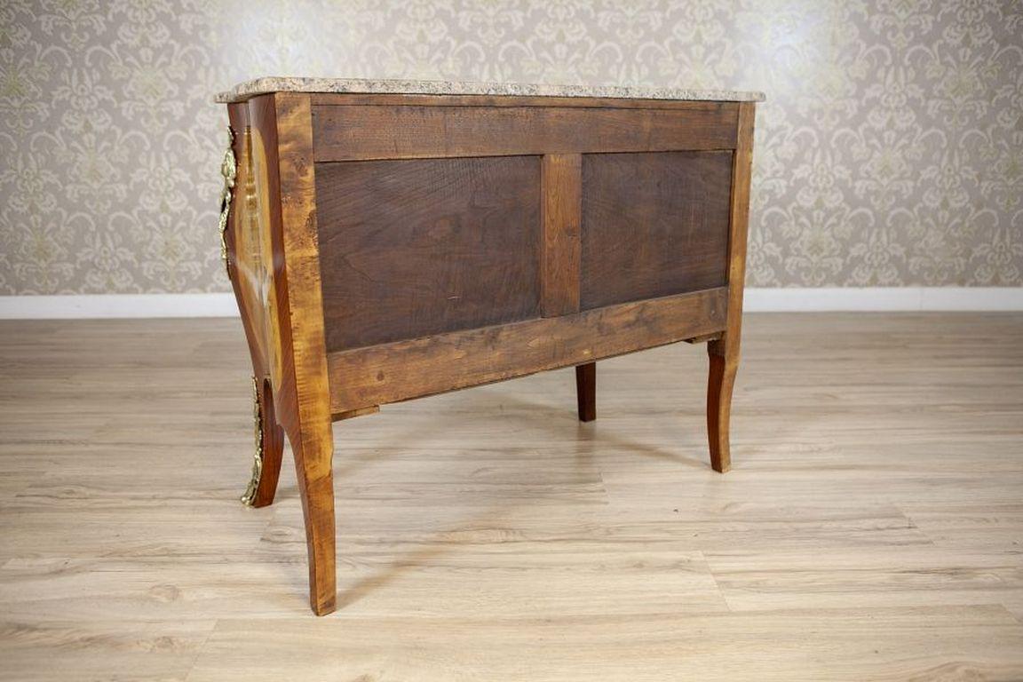 XVIII secolo Commode in stile francese del XVIII/XIX secolo con piano in granito in vendita