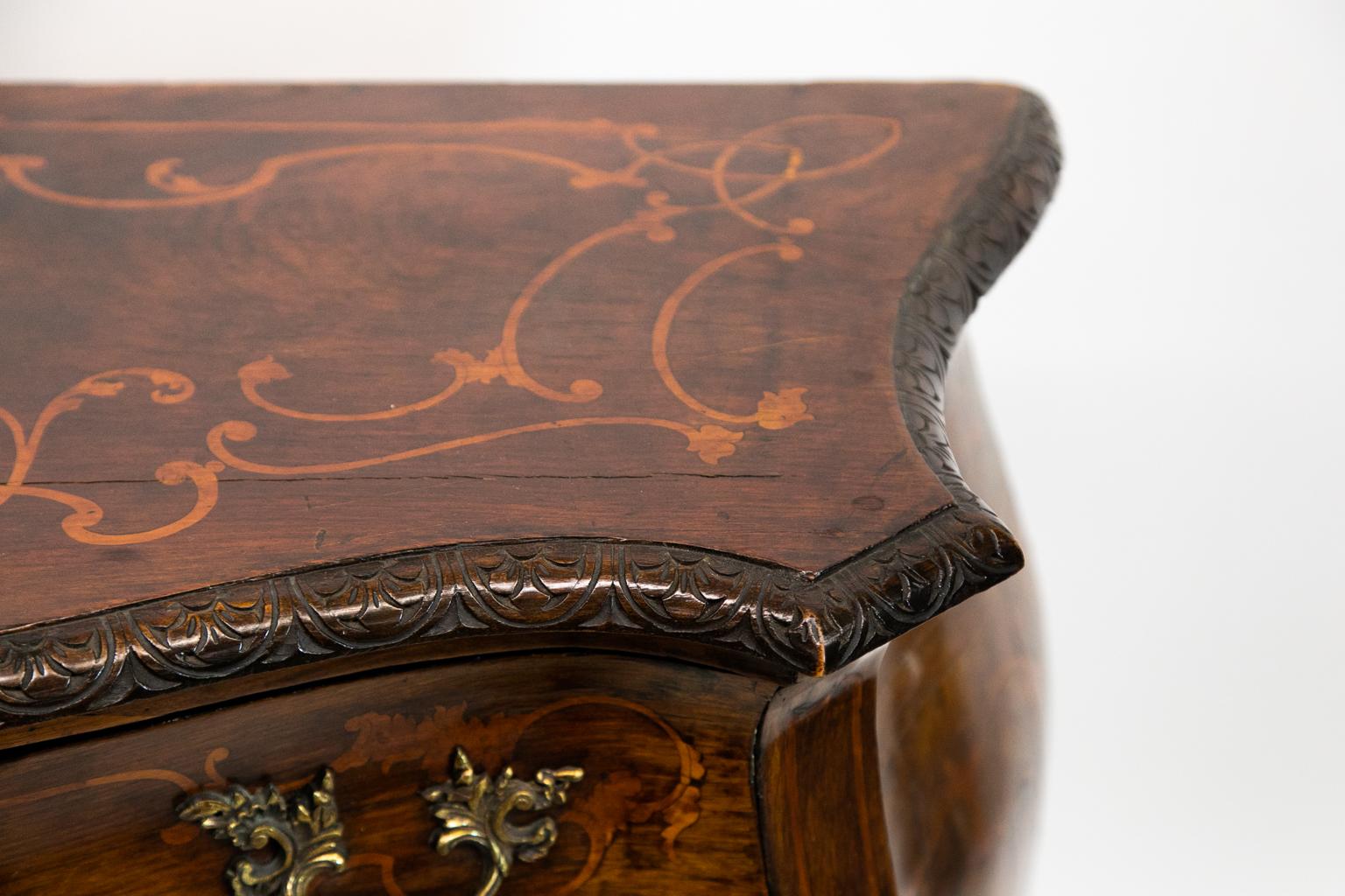 Late 19th Century Inlaid French Serpentine Bombe Three-Drawer Chest