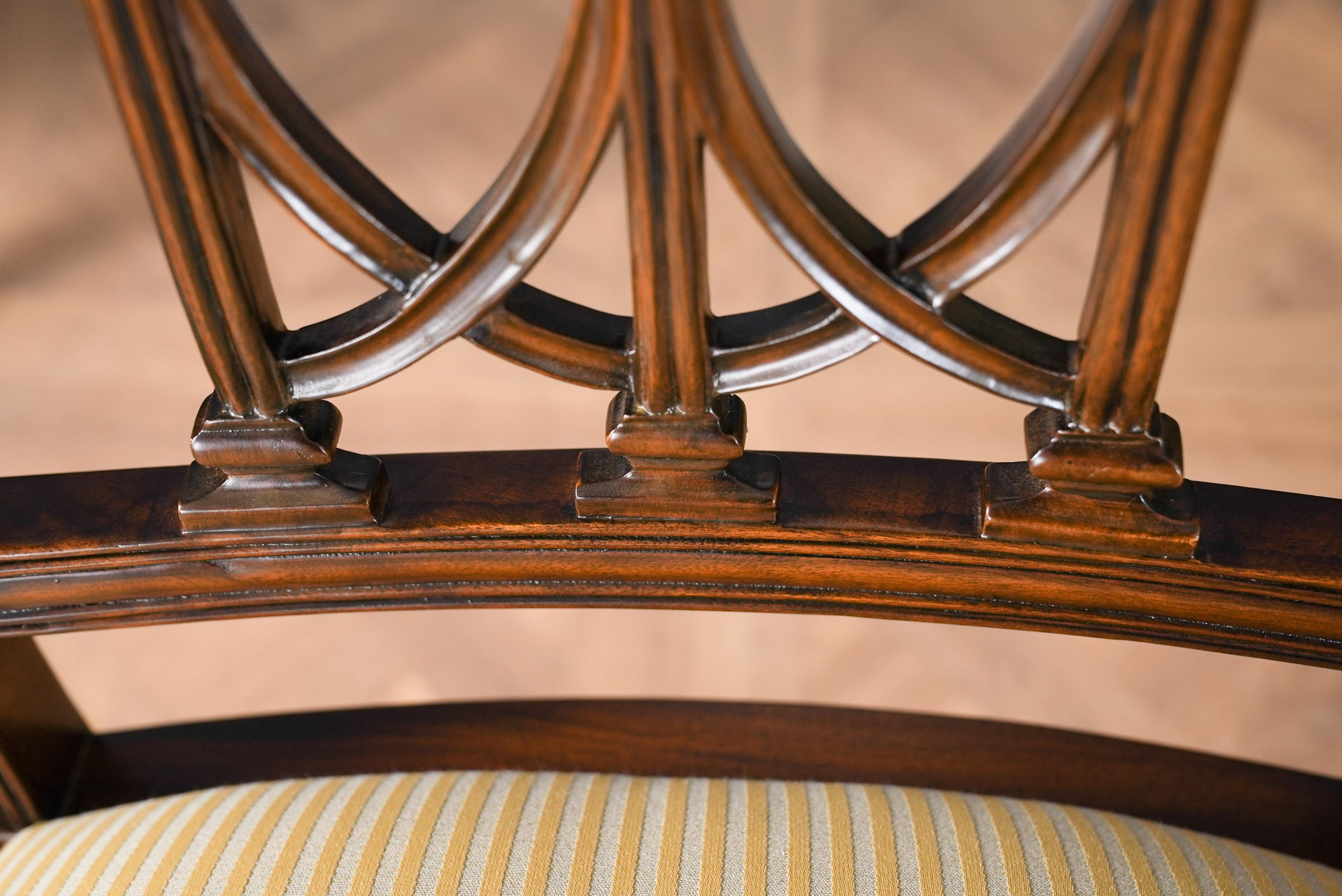 Hepplewhite-Stühle mit Intarsien, 10er-Set im Angebot 14