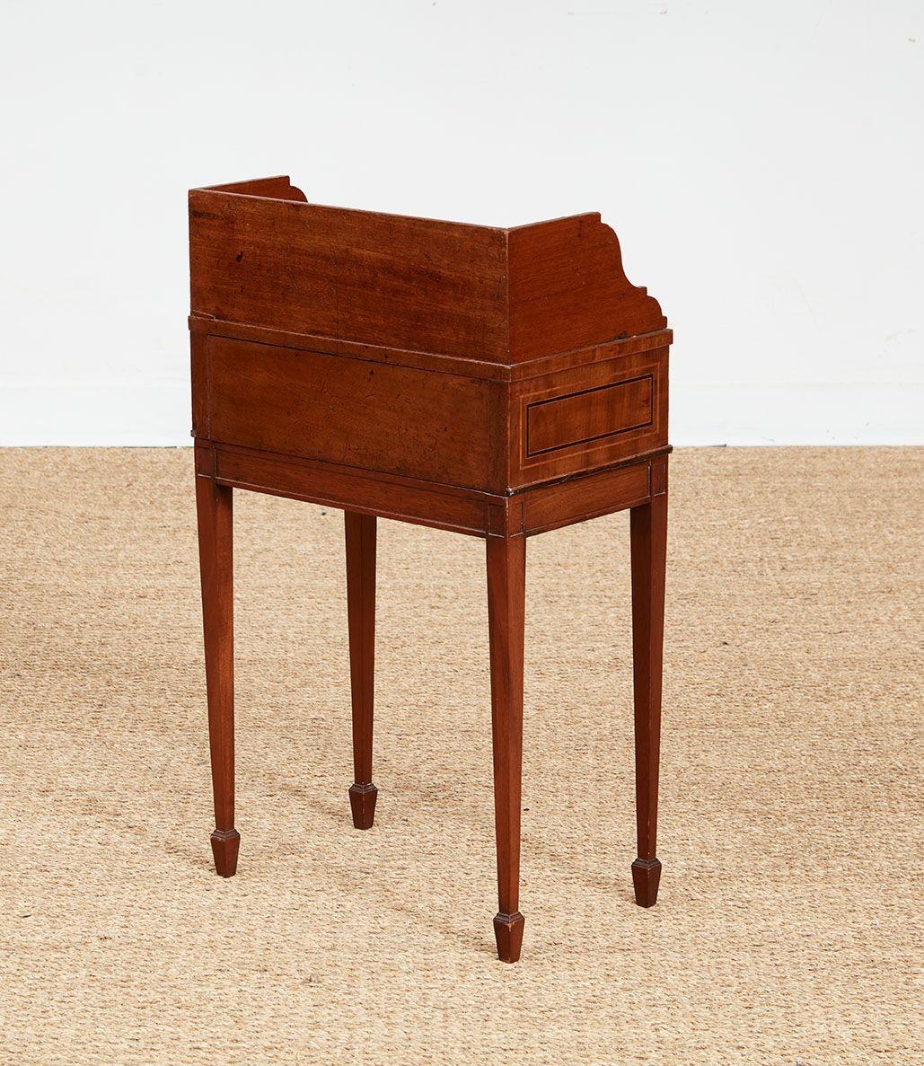Inlaid Mahogany Hall Table For Sale 8