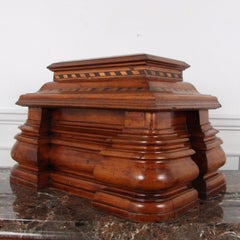 Inlaid Mahogany Humidor