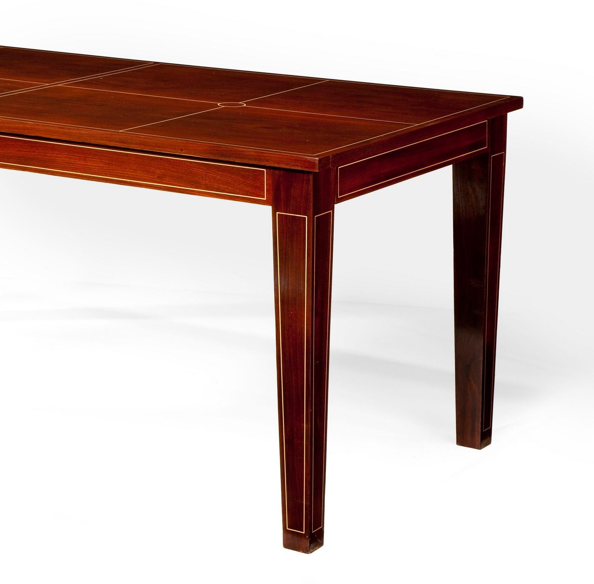 Art Deco Italian Inlaid Mahogany Table Attributed to Gio Ponti In Good Condition For Sale In London, GB