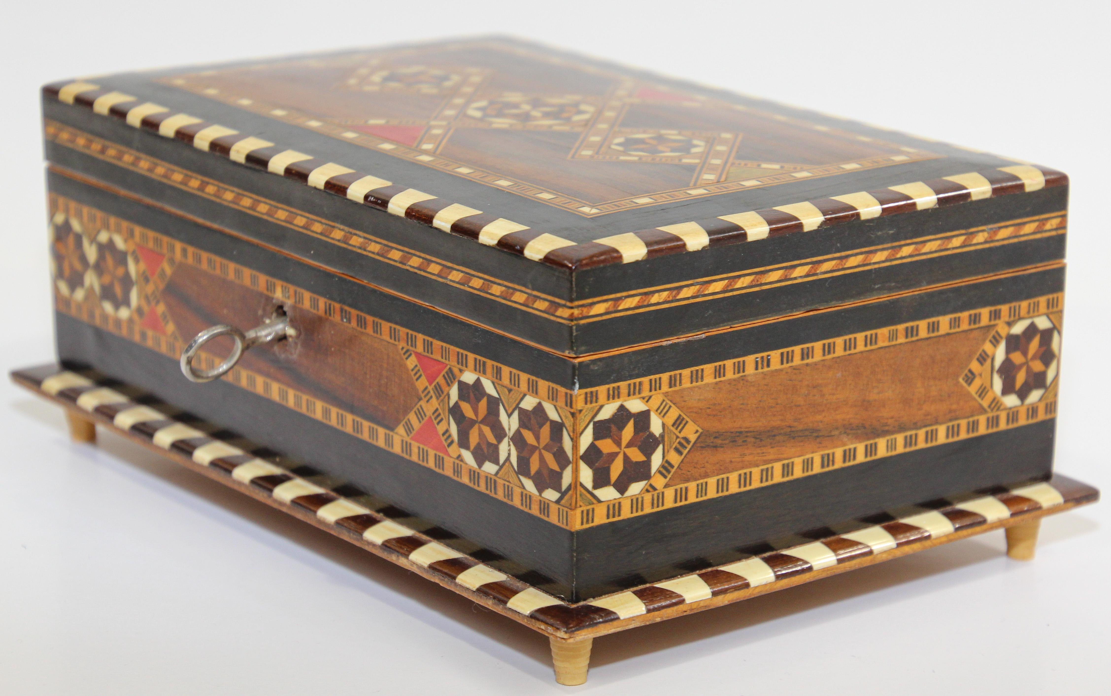 Inlaid Marquetry Jewelry Footed Box Granada Spain 4