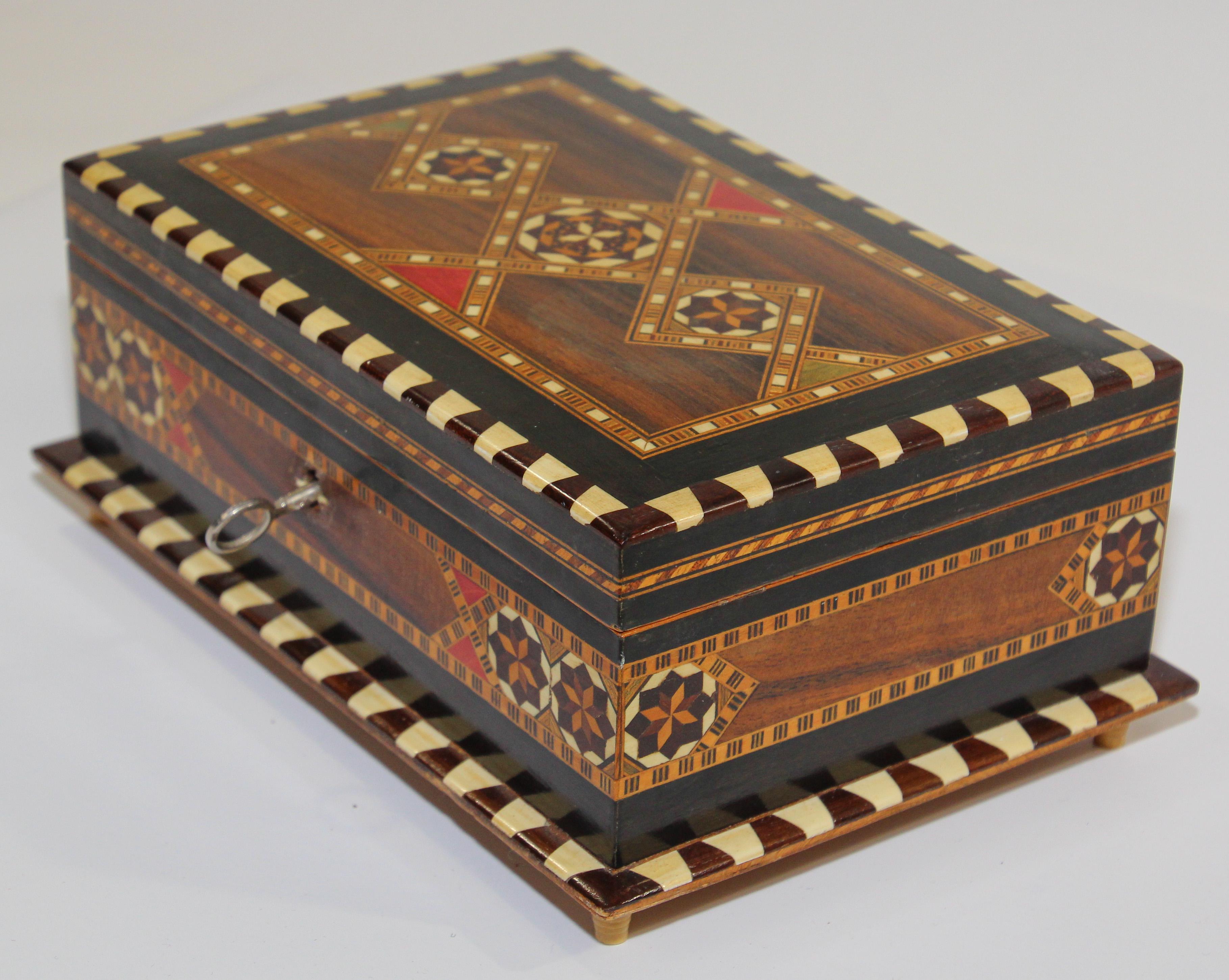 Inlaid Marquetry Jewelry Footed Box Granada Spain 6