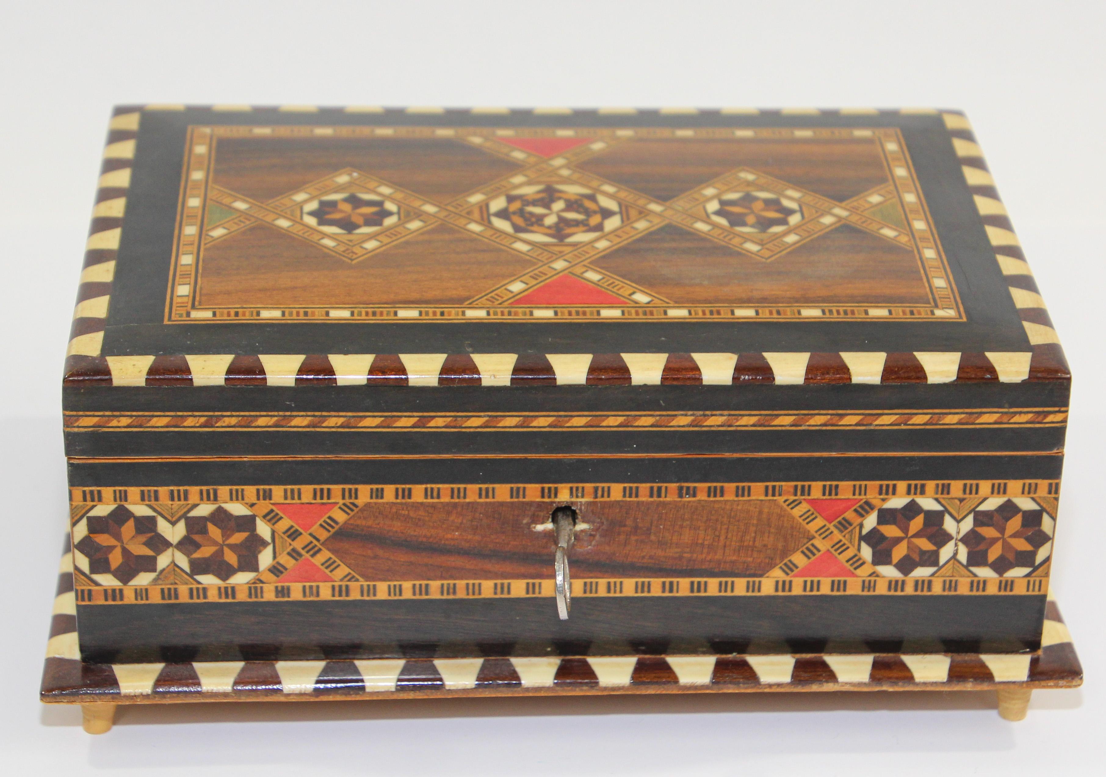 Inlaid Marquetry Jewelry Footed Box Granada Spain 10