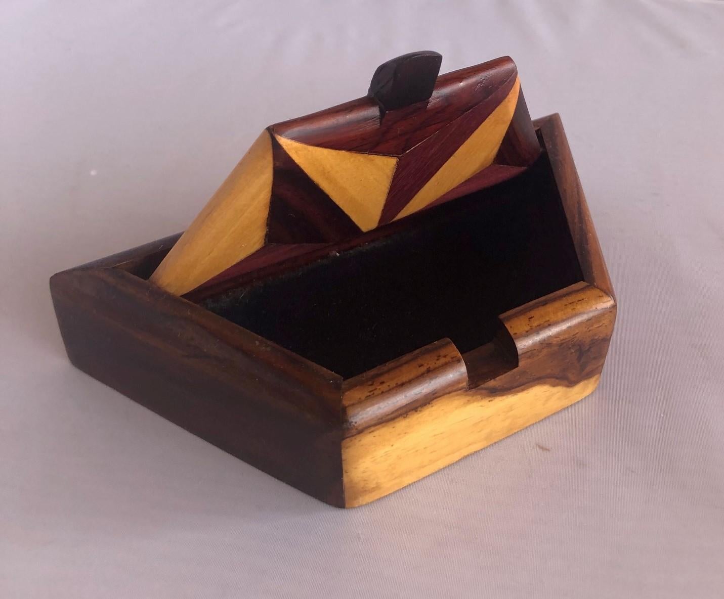 Inlaid Mixed Woods Trinket Box In Good Condition In San Diego, CA