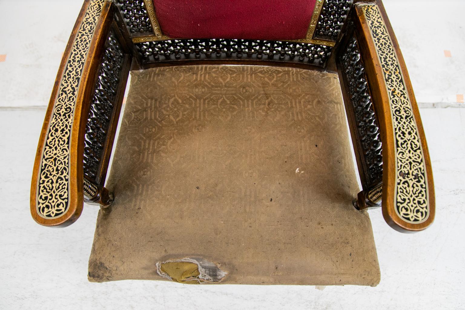 moroccan humidor chair
