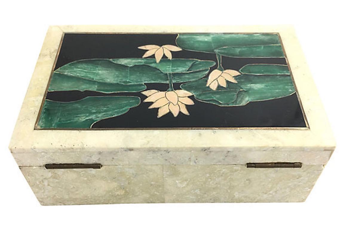 Inlaid Stone Lily Pad Box In Fair Condition In Miami Beach, FL