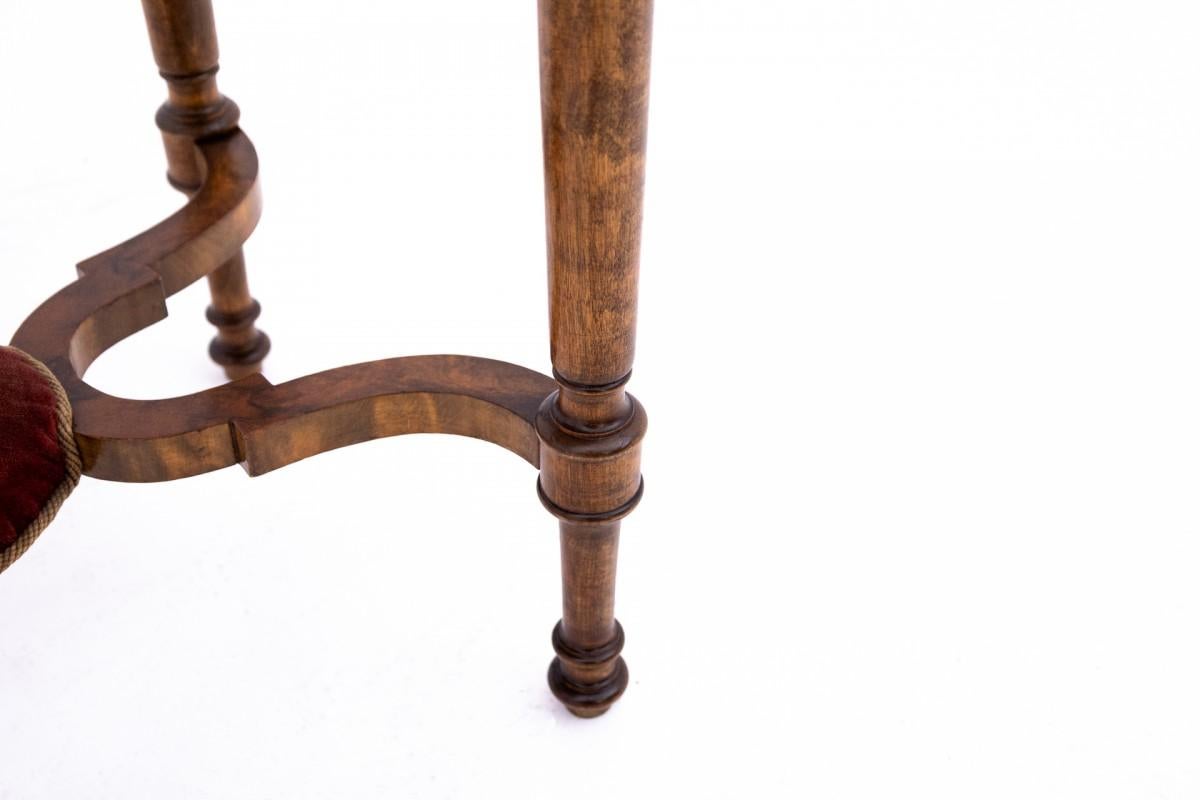  Inlaid table - thread, walnut, Northern Europe, circa 1880. After renov For Sale 2