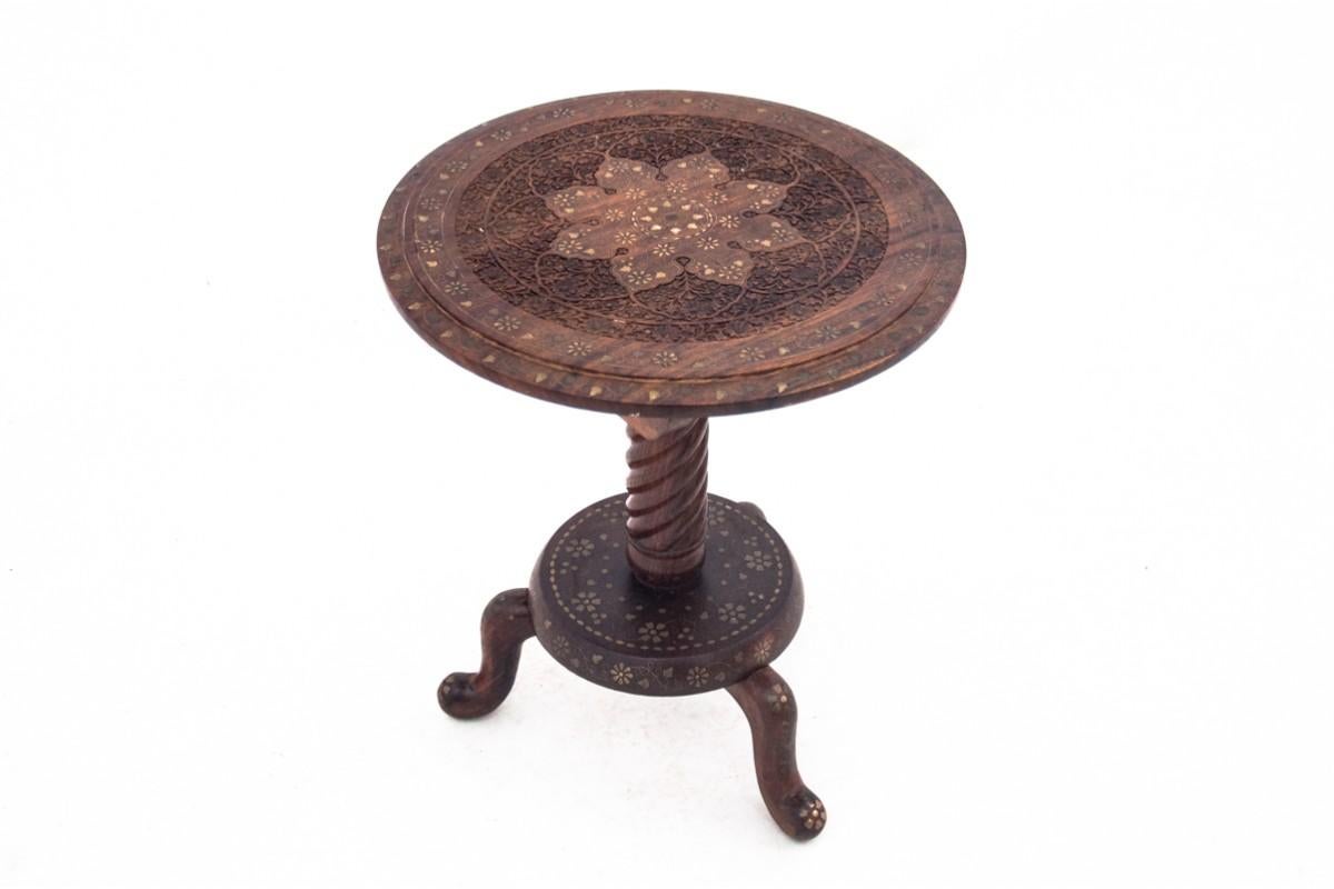 Table marquetée, Europe occidentale. en vente