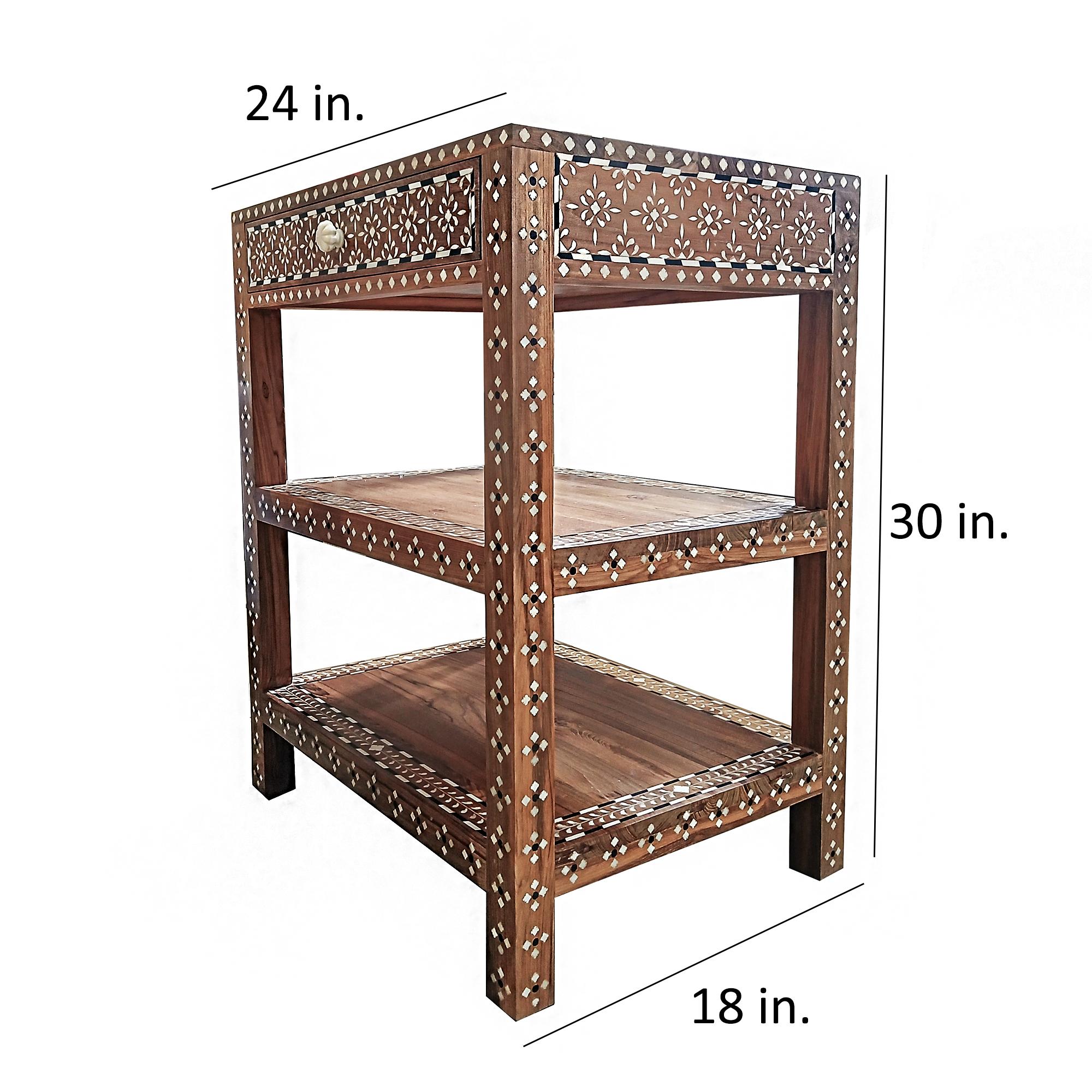 Tavolino / Comodino in teak intarsiato dall'India in vendita 7