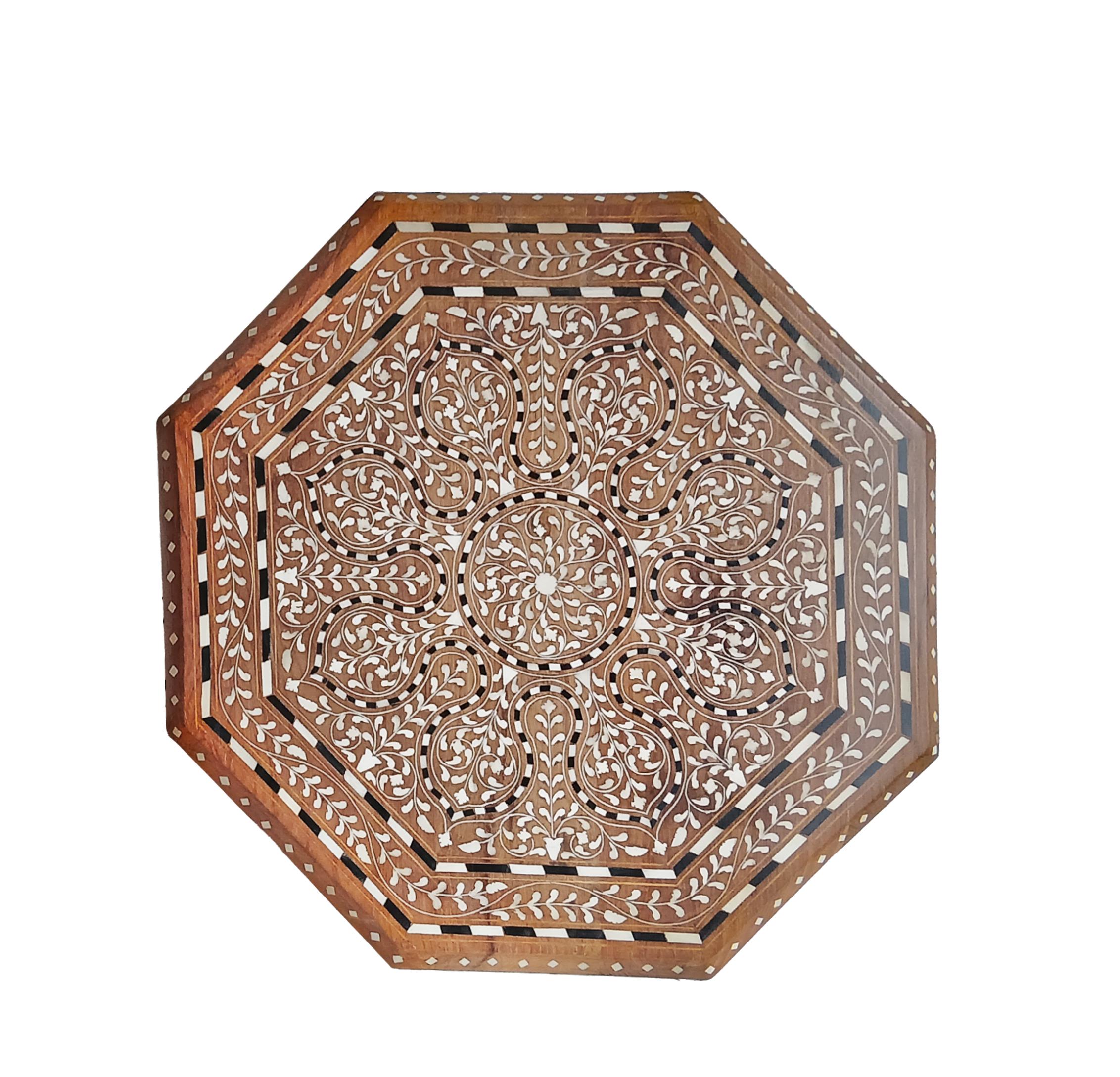 Inlaid Teak Octagonal Side Table, India en venta 4
