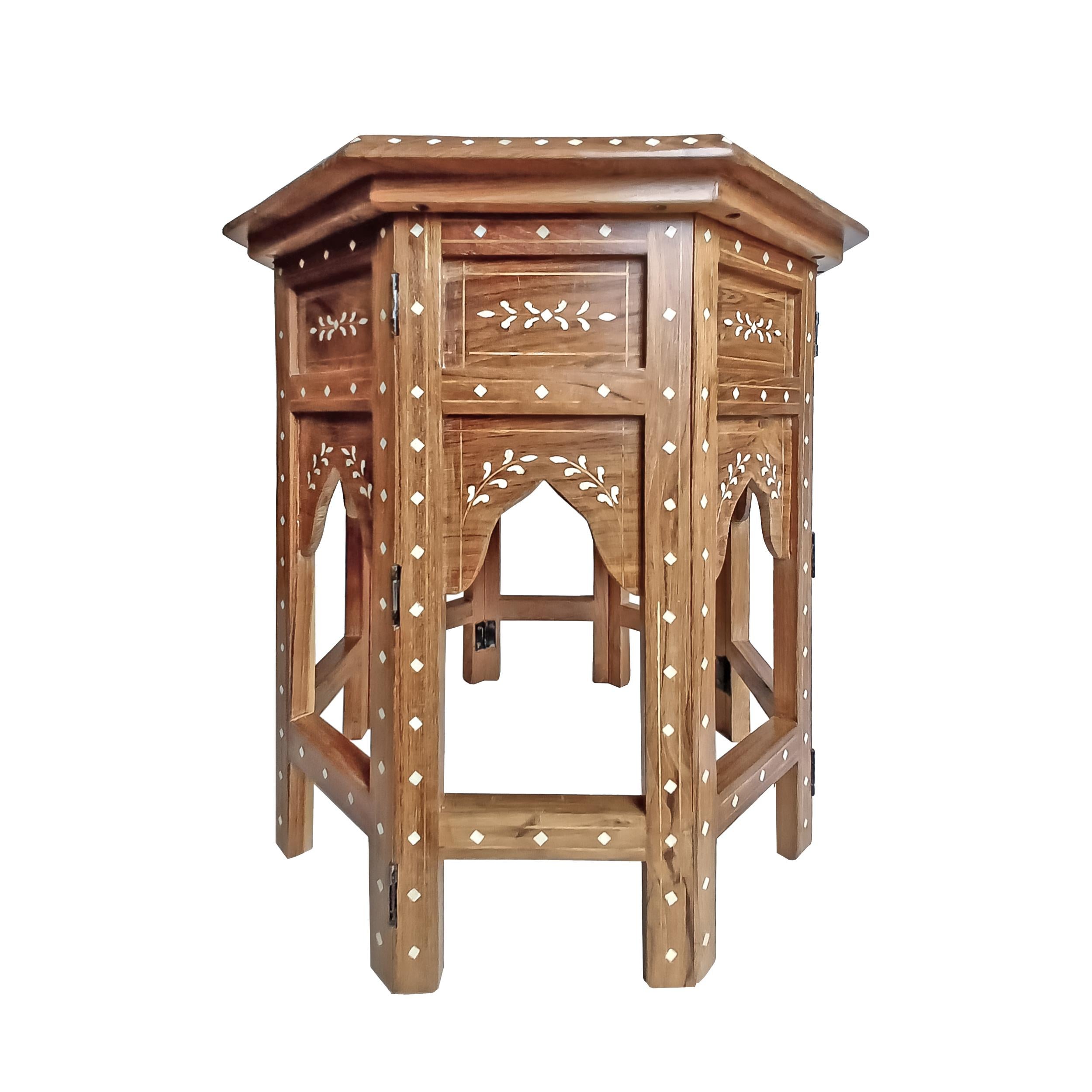 Inlaid Teak Octagonal Side Table, India en venta 6