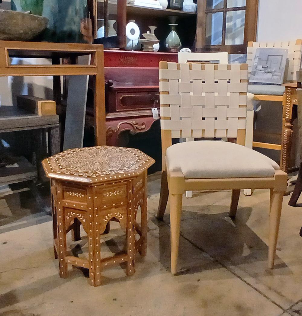 Inlaid Teak Octagonal Side Table, India en venta 9